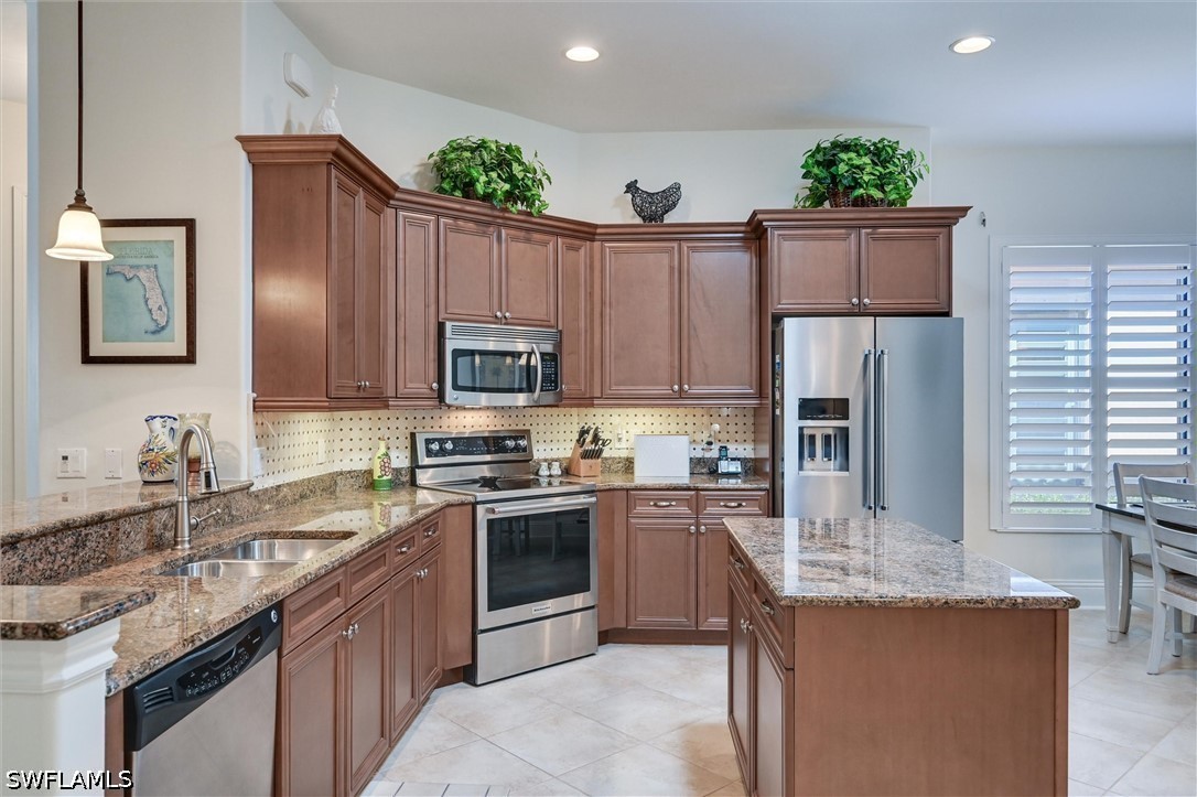7587 Moorgate Point Way Property Photo 26