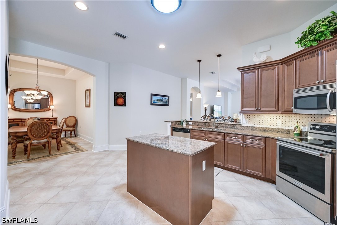 7587 Moorgate Point Way Property Photo 30