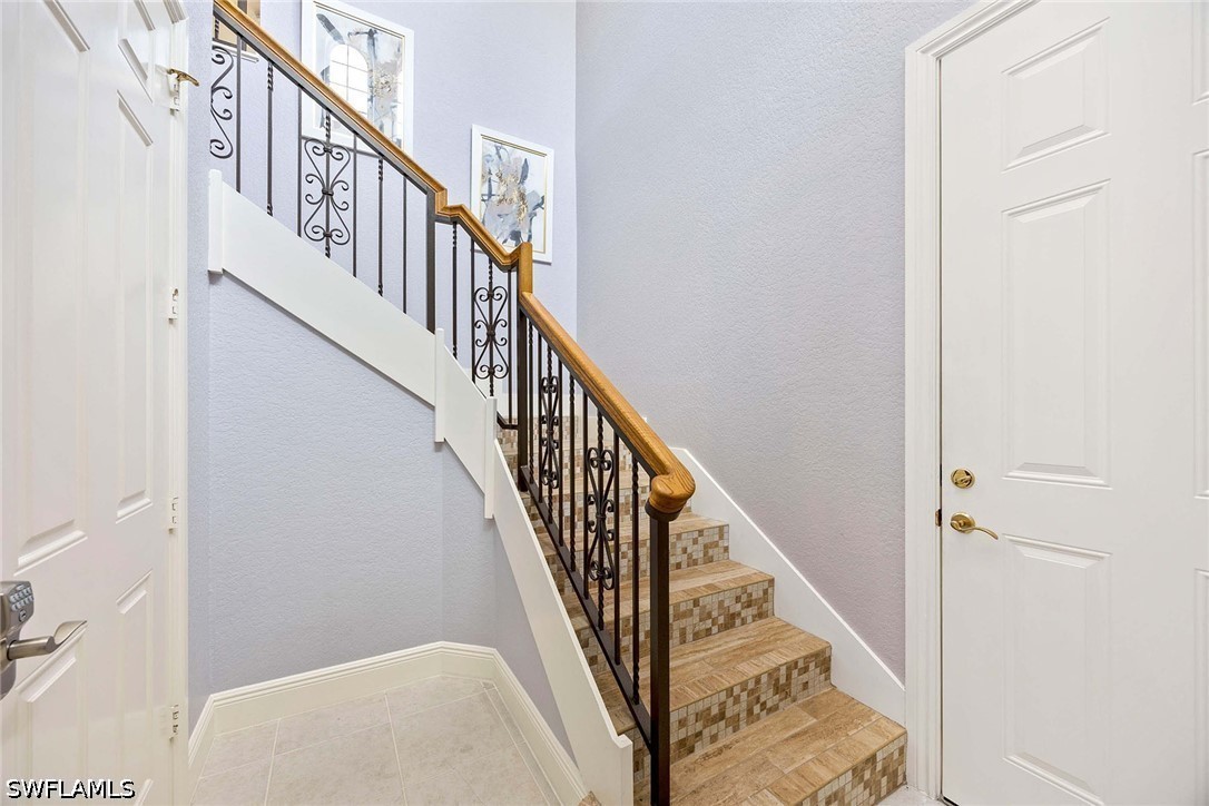 9202 Museo Cir 204 Property Photo 4