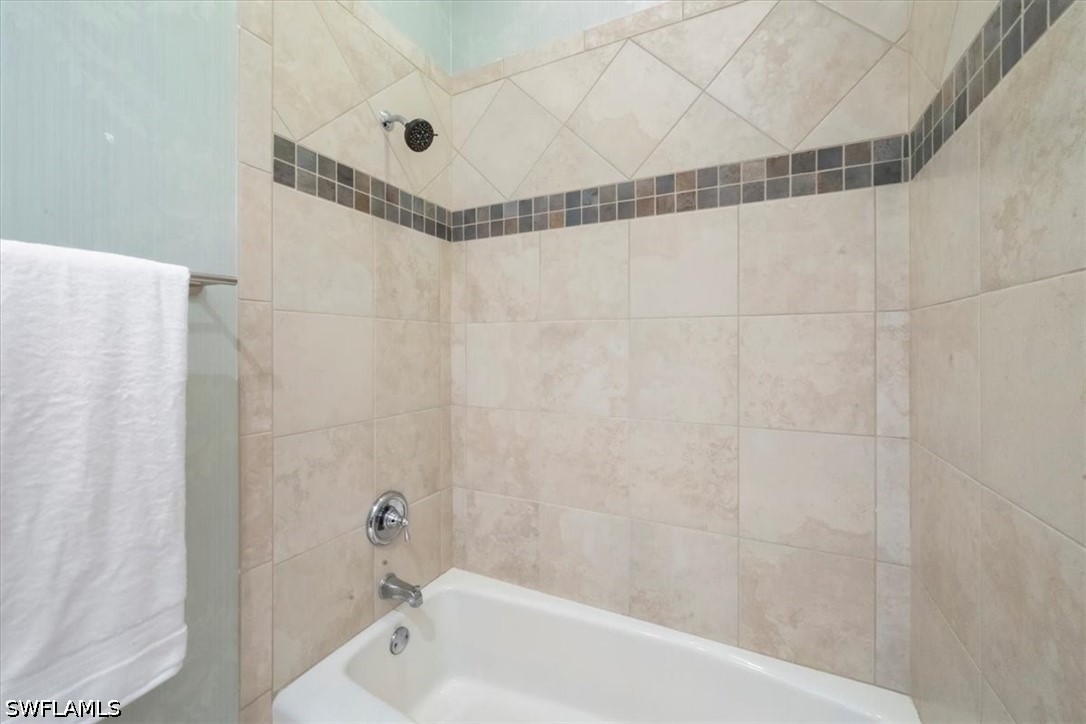 16834 Cabreo Dr Property Photo 32
