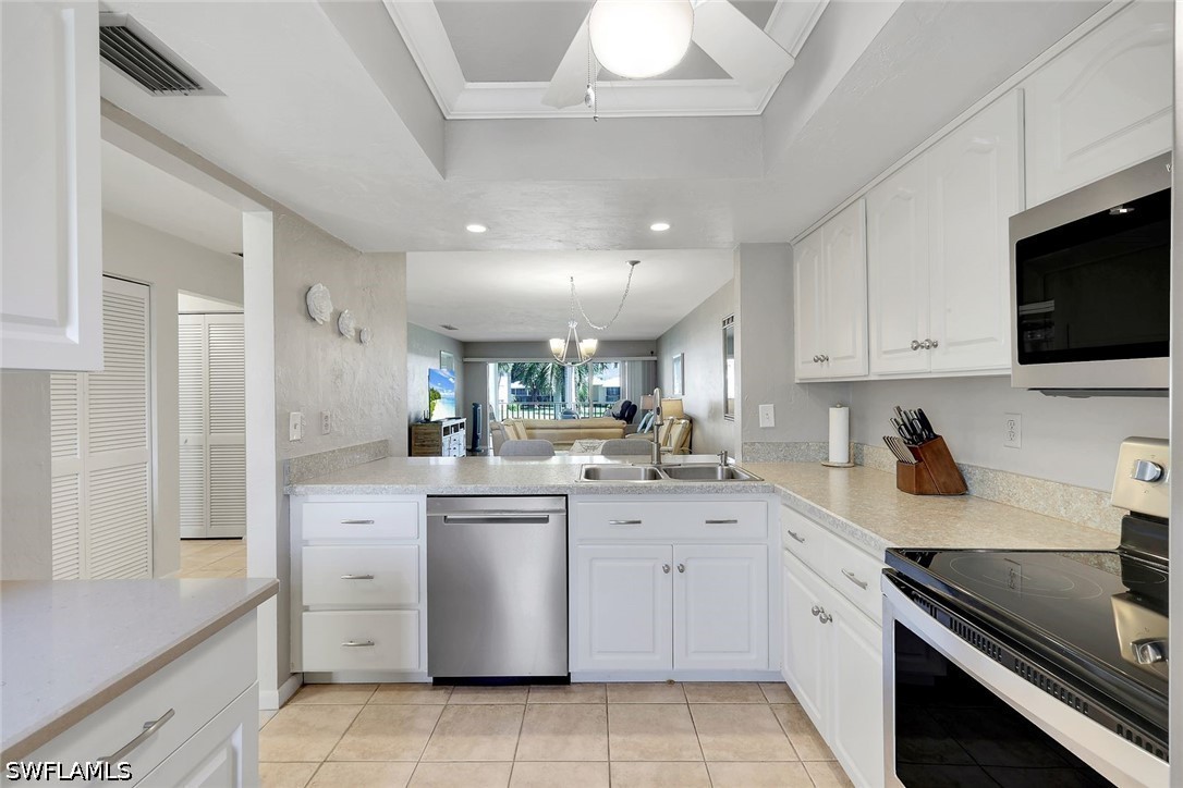 960 Palm View Dr 209 Property Photo 12