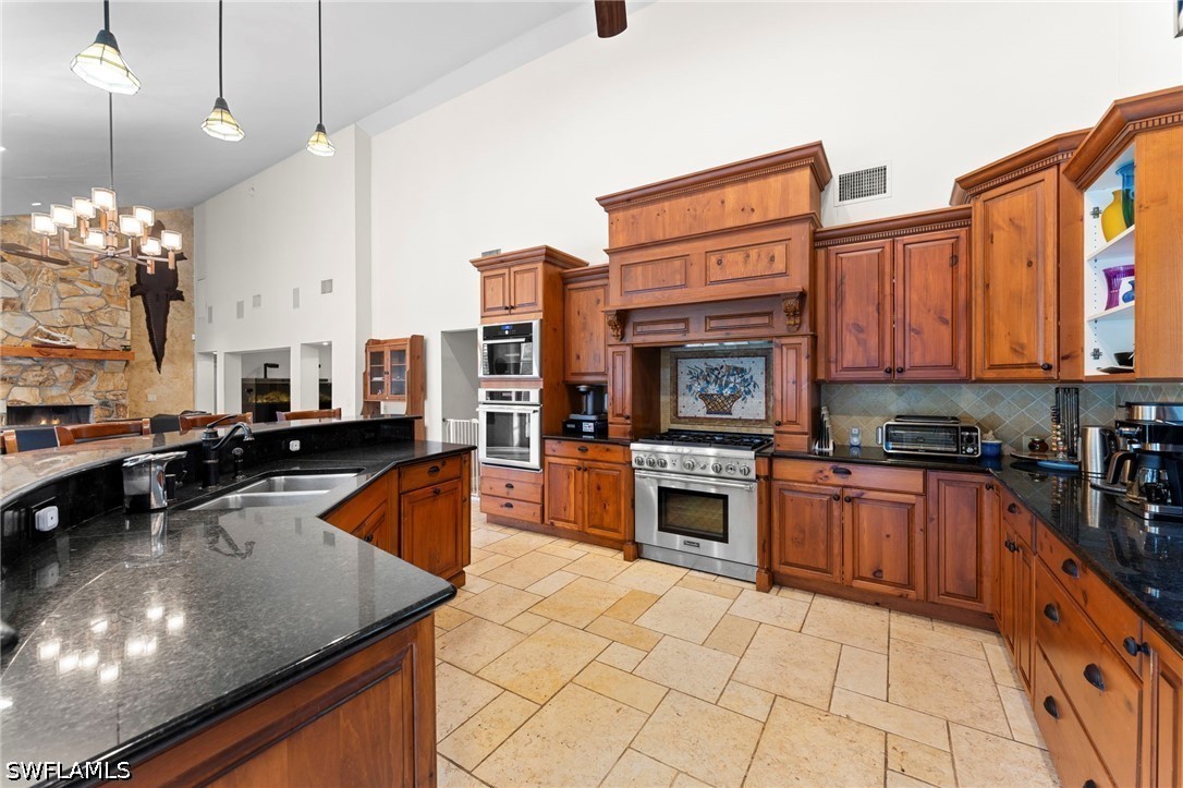 840 Jung Blvd W Property Photo 26