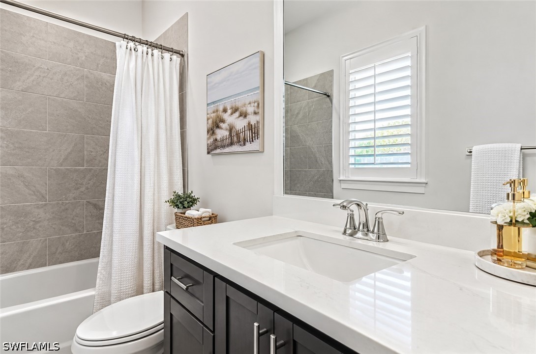 14806 Dockside Ln Property Photo 10