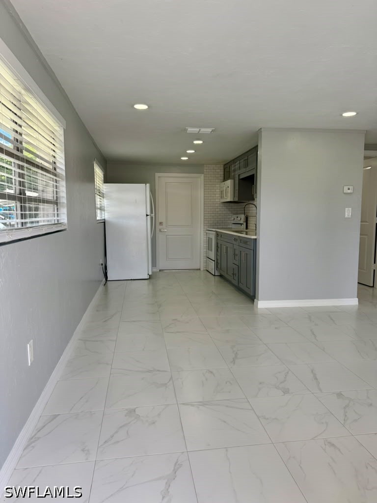 5317 Fleming St Property Photo 3