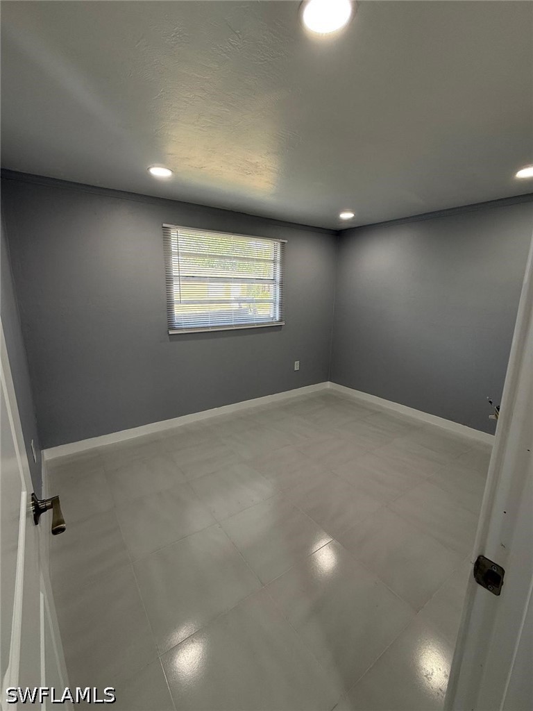 5317 Fleming St Property Photo 10
