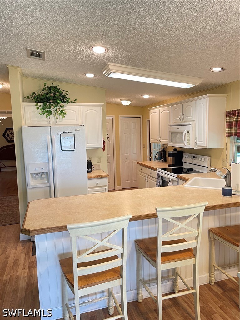 26256 Squire Ln Property Photo 11