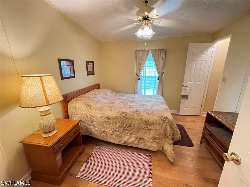 26256 Squire Ln Property Photo 18