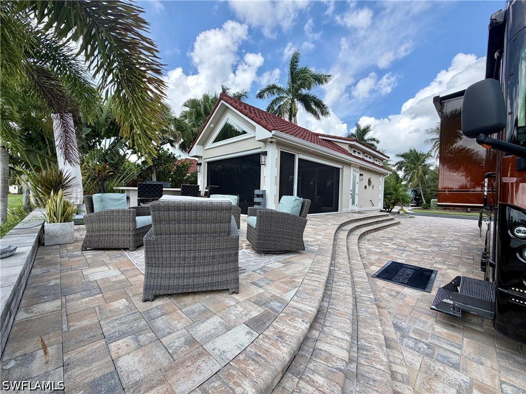 4689 Southern Breeze Dr Property Photo 13