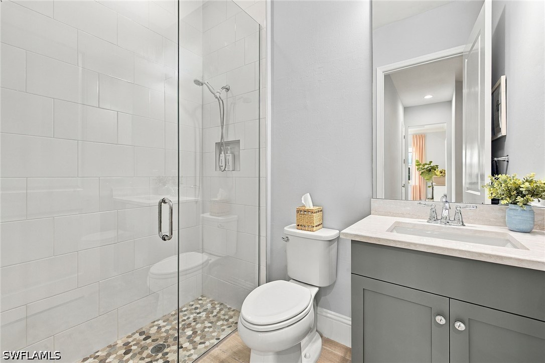 7006 Saona Ct Property Photo 18