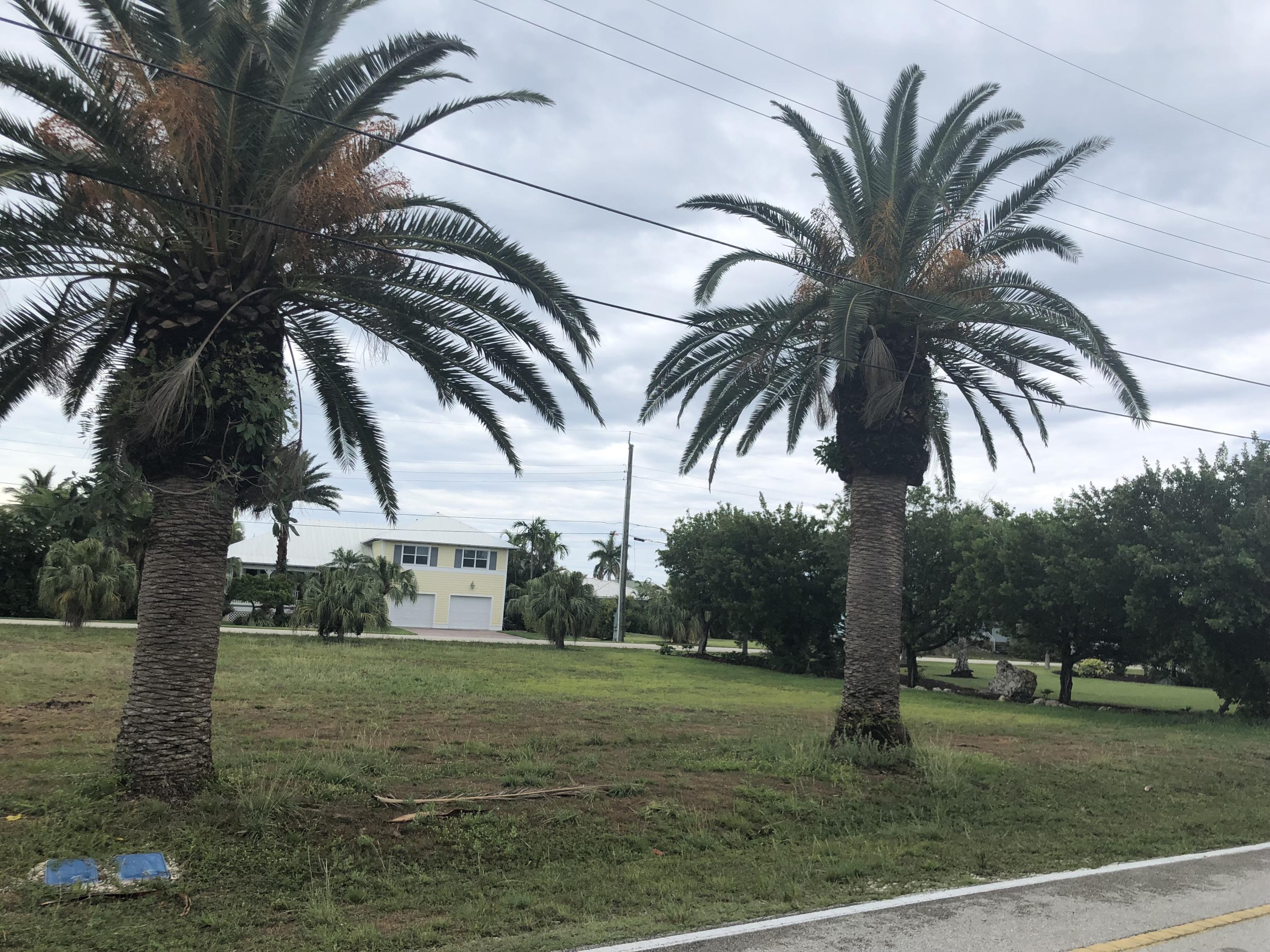 180 15th Circle Property Photo 1