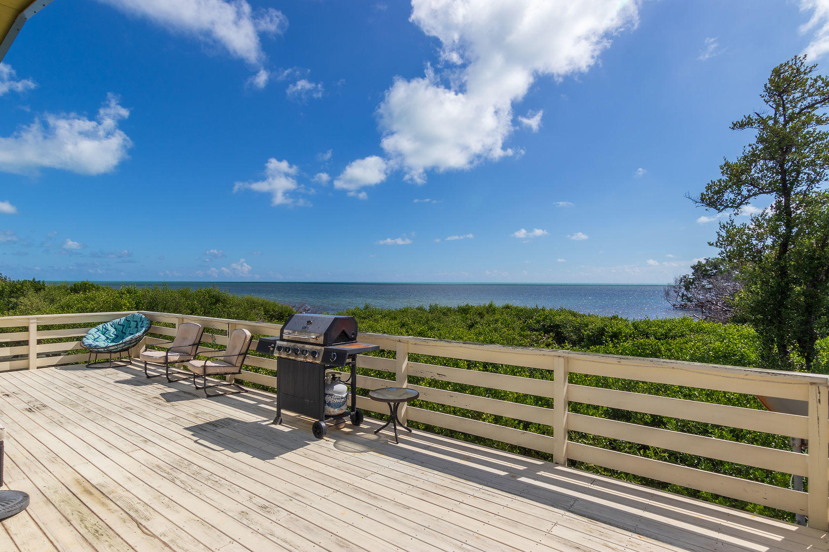6501 Oceanview Avenue Property Photo 1