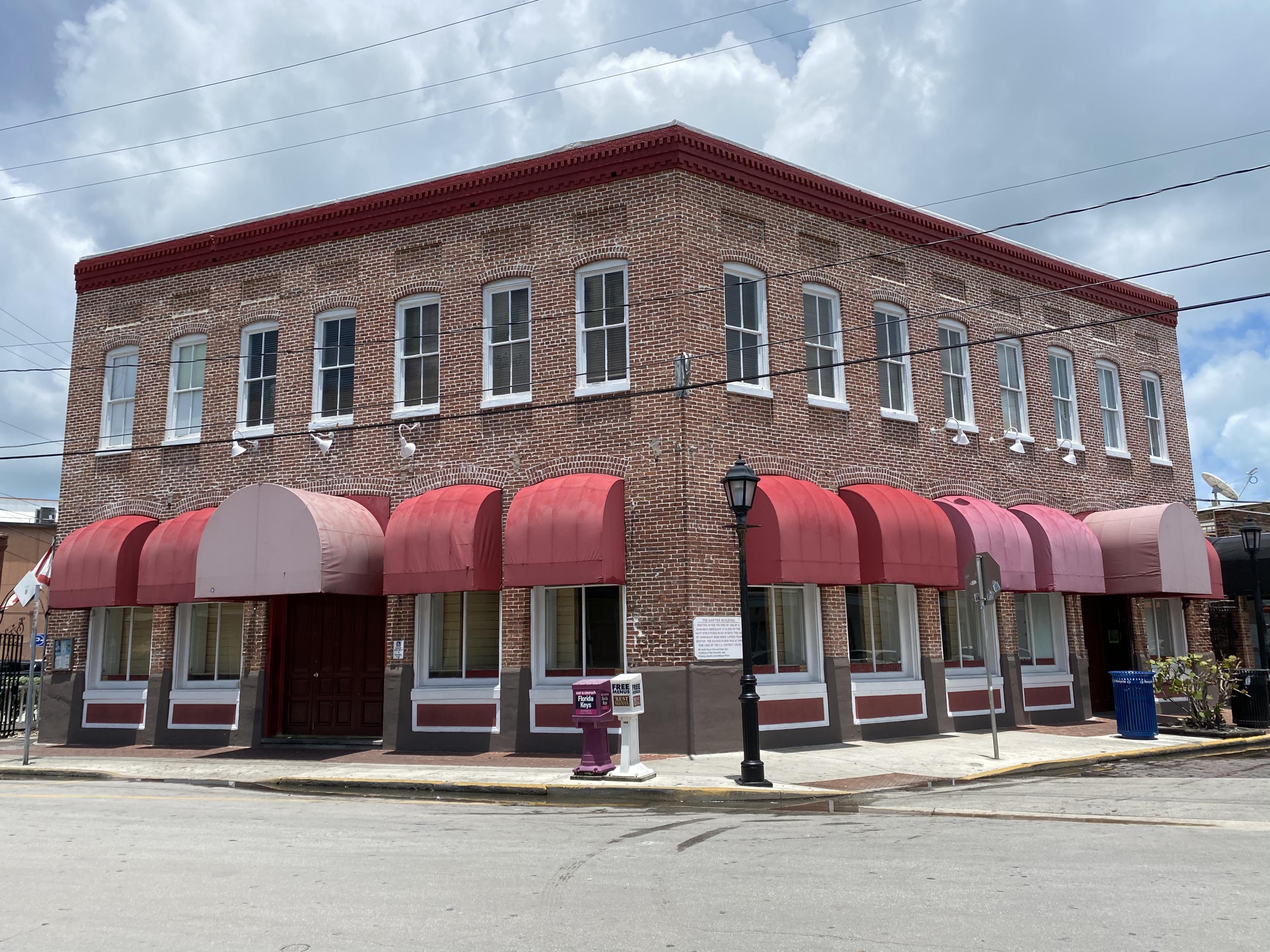 400 Front Street Property Photo