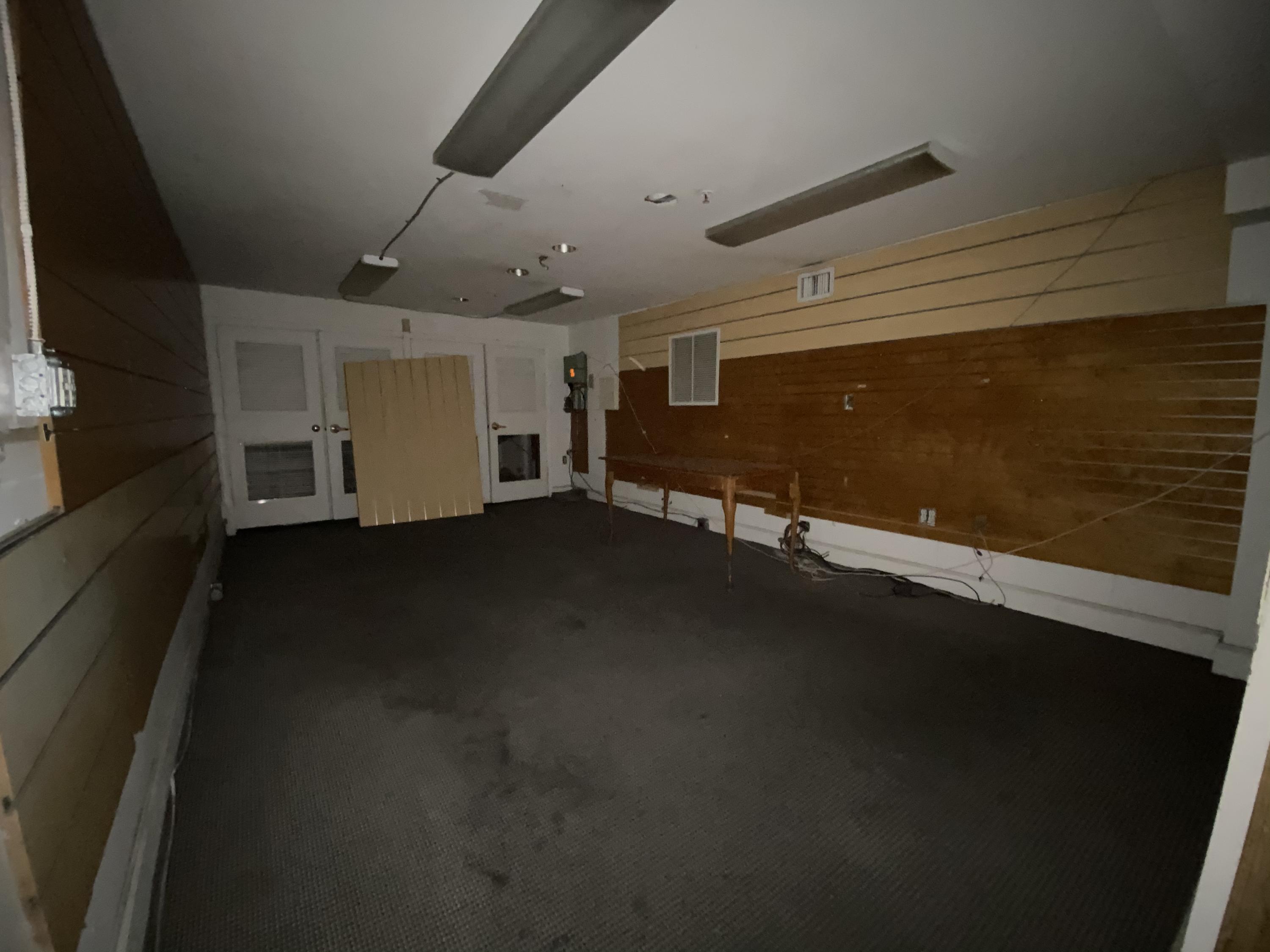 400 Front Street Property Photo 11