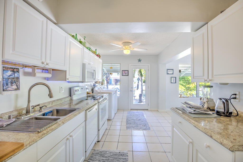 168 S Airport Drive Property Photo 12