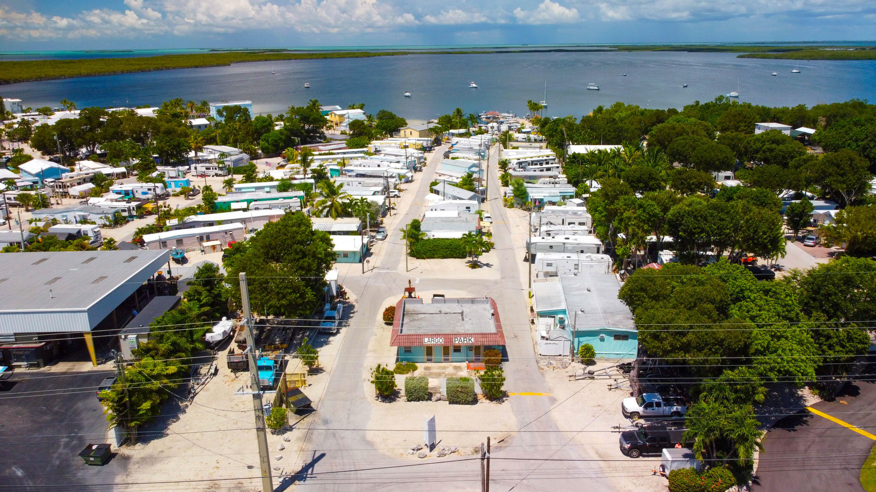 101600 Overseas Highway Property Photo 3