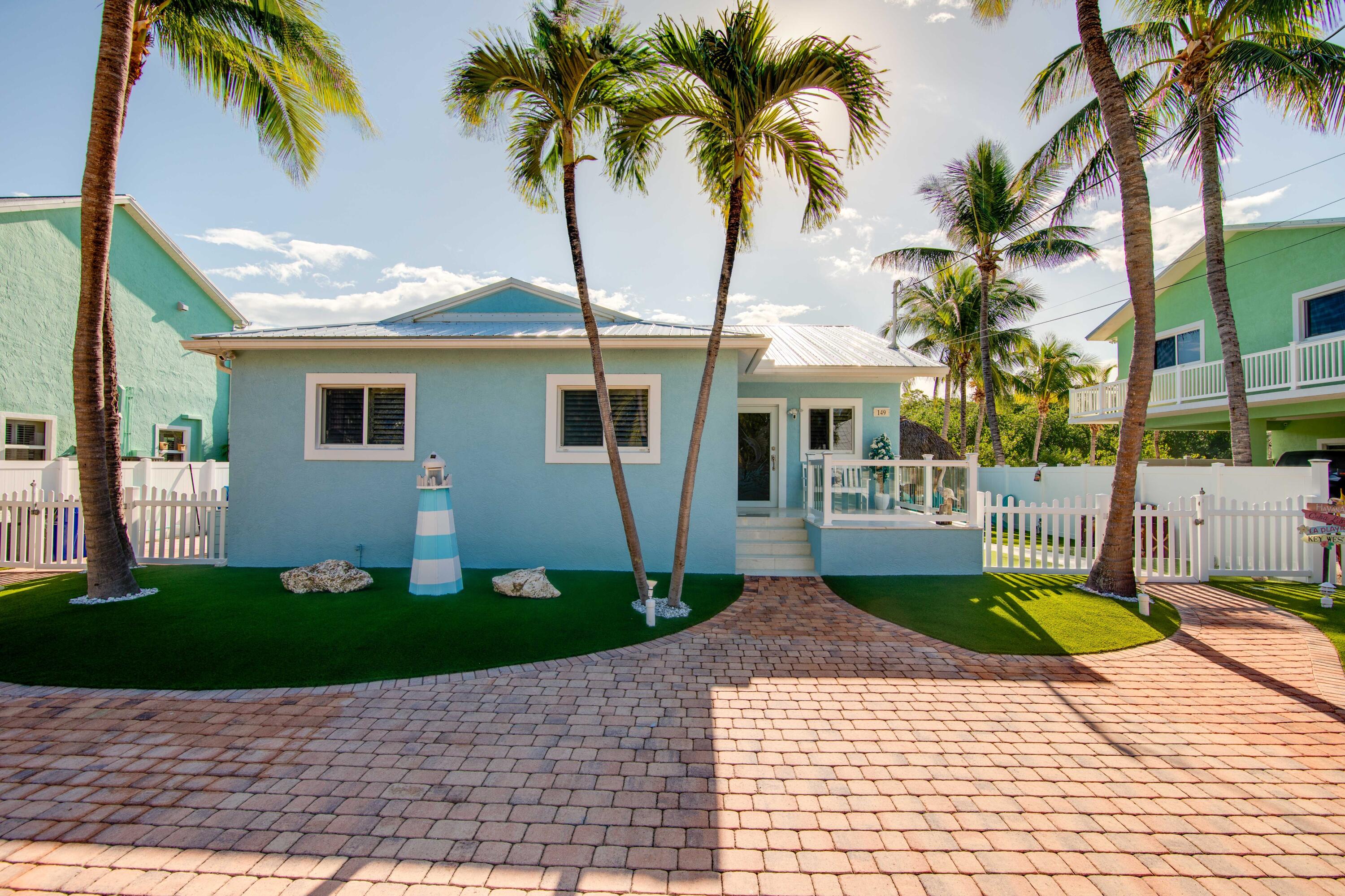 149 Venetian Way Property Photo 3