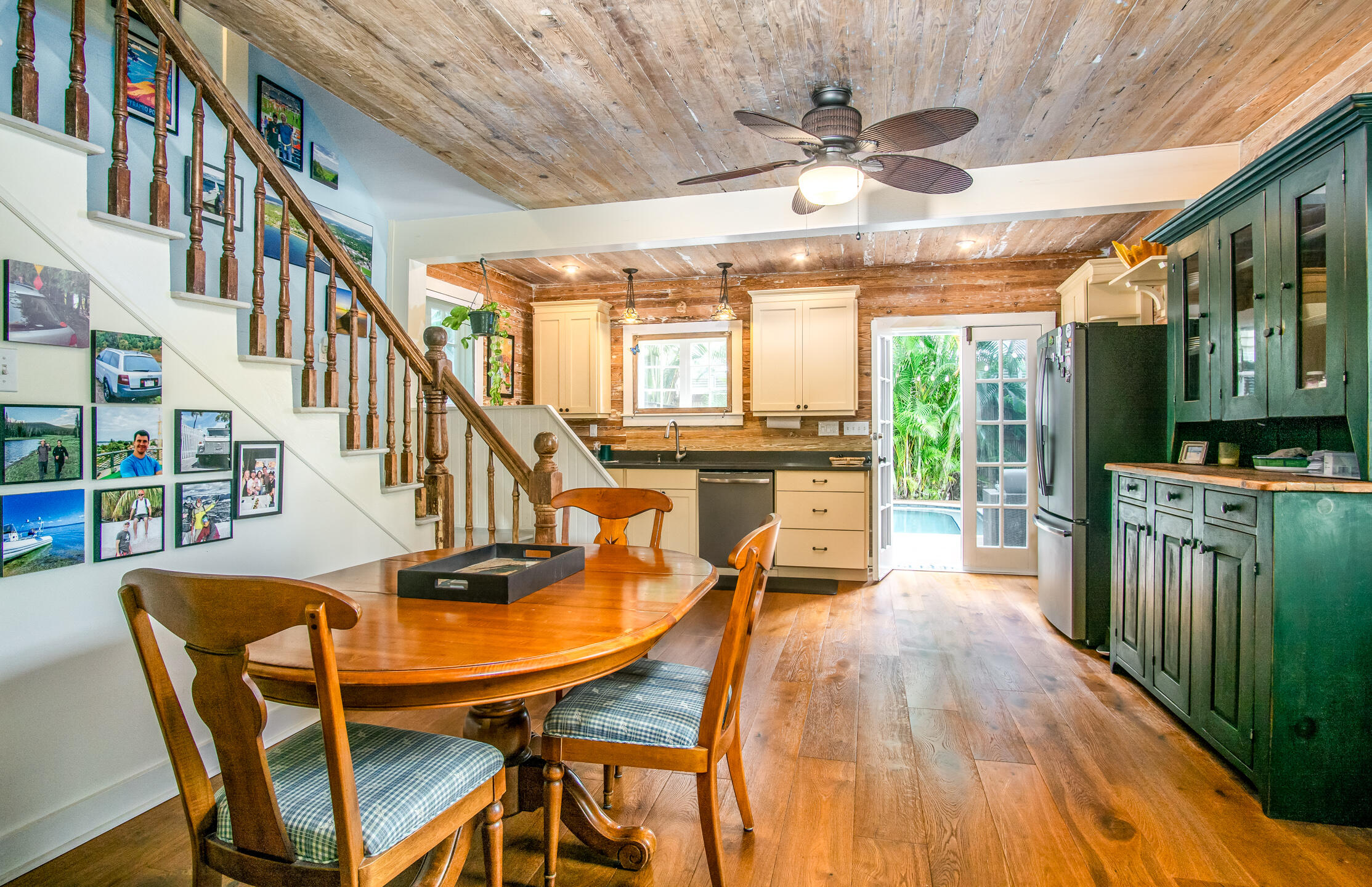 1104 Elgin Lane Property Photo 3