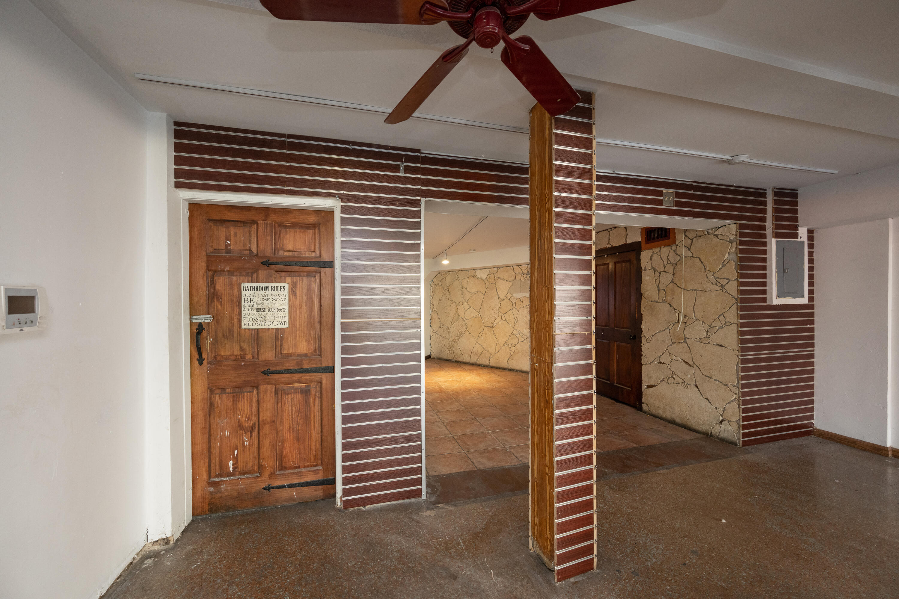 304 Front Street Property Photo 15