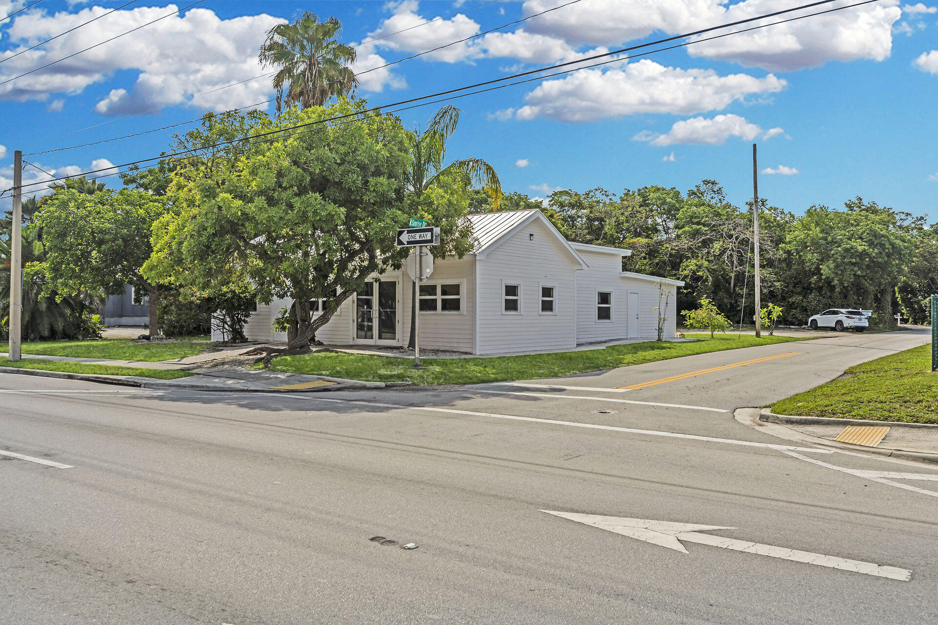 91625 Overseas Highway Property Photo 1