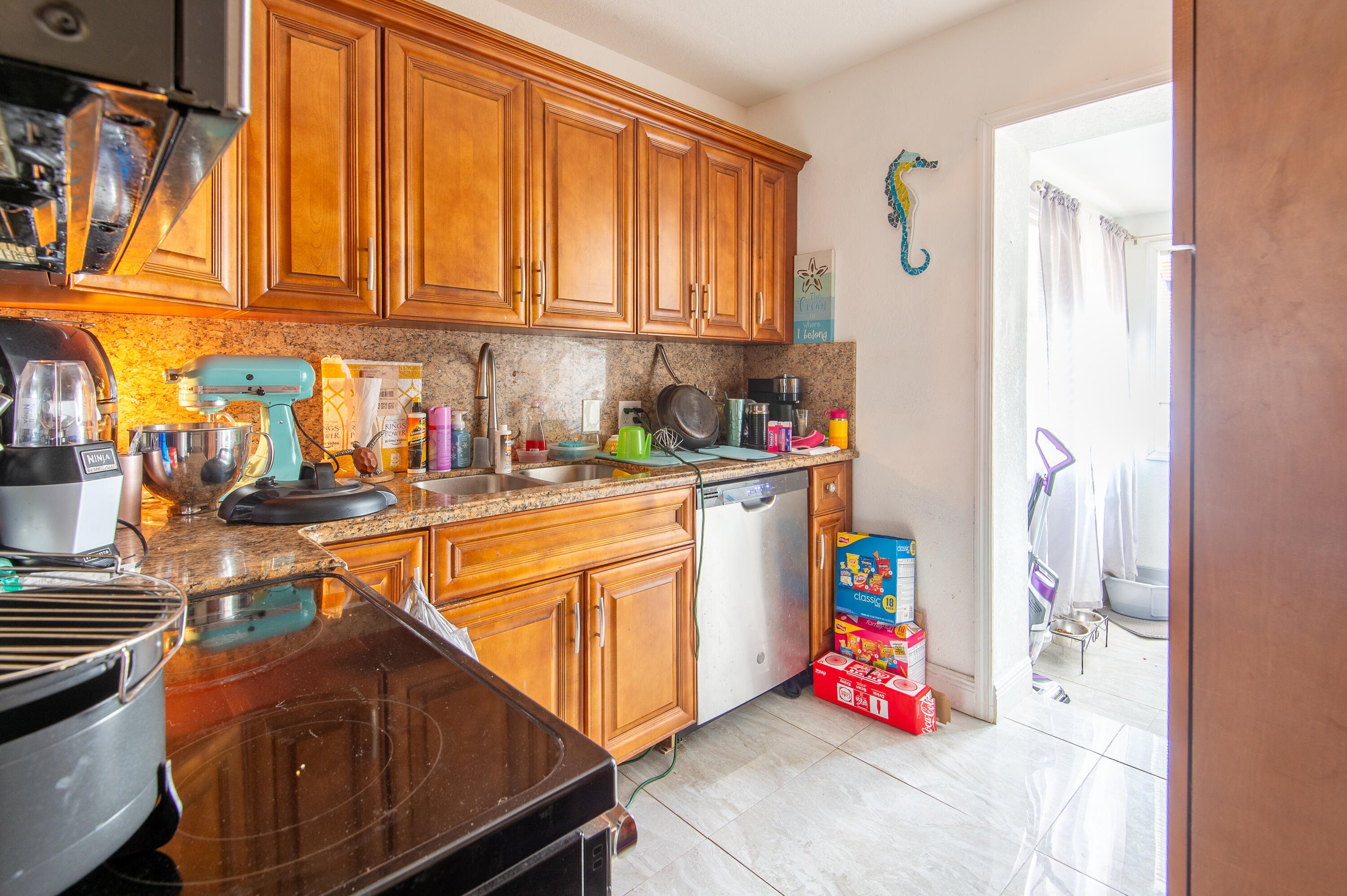 369 110th Street Property Photo 18