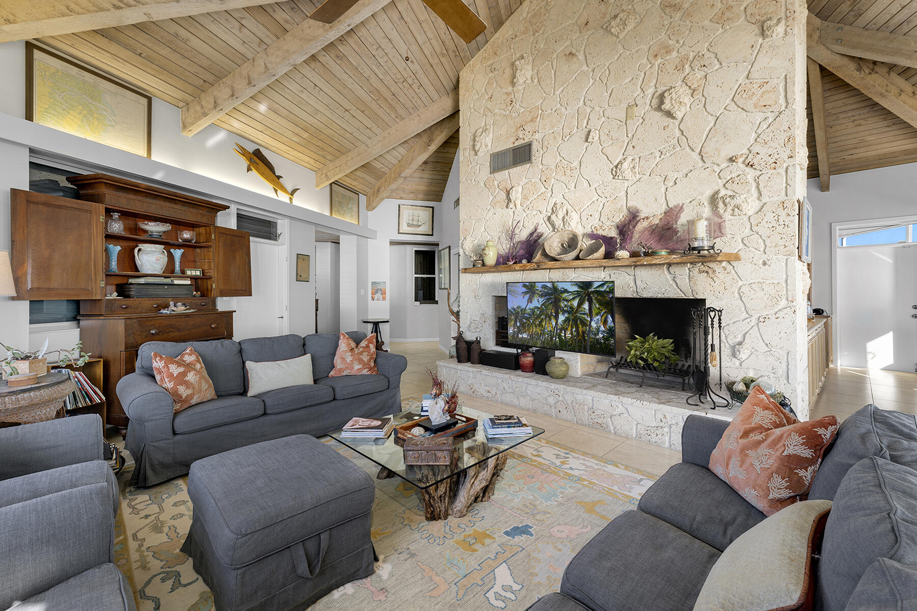 10987 County Road Property Photo 8