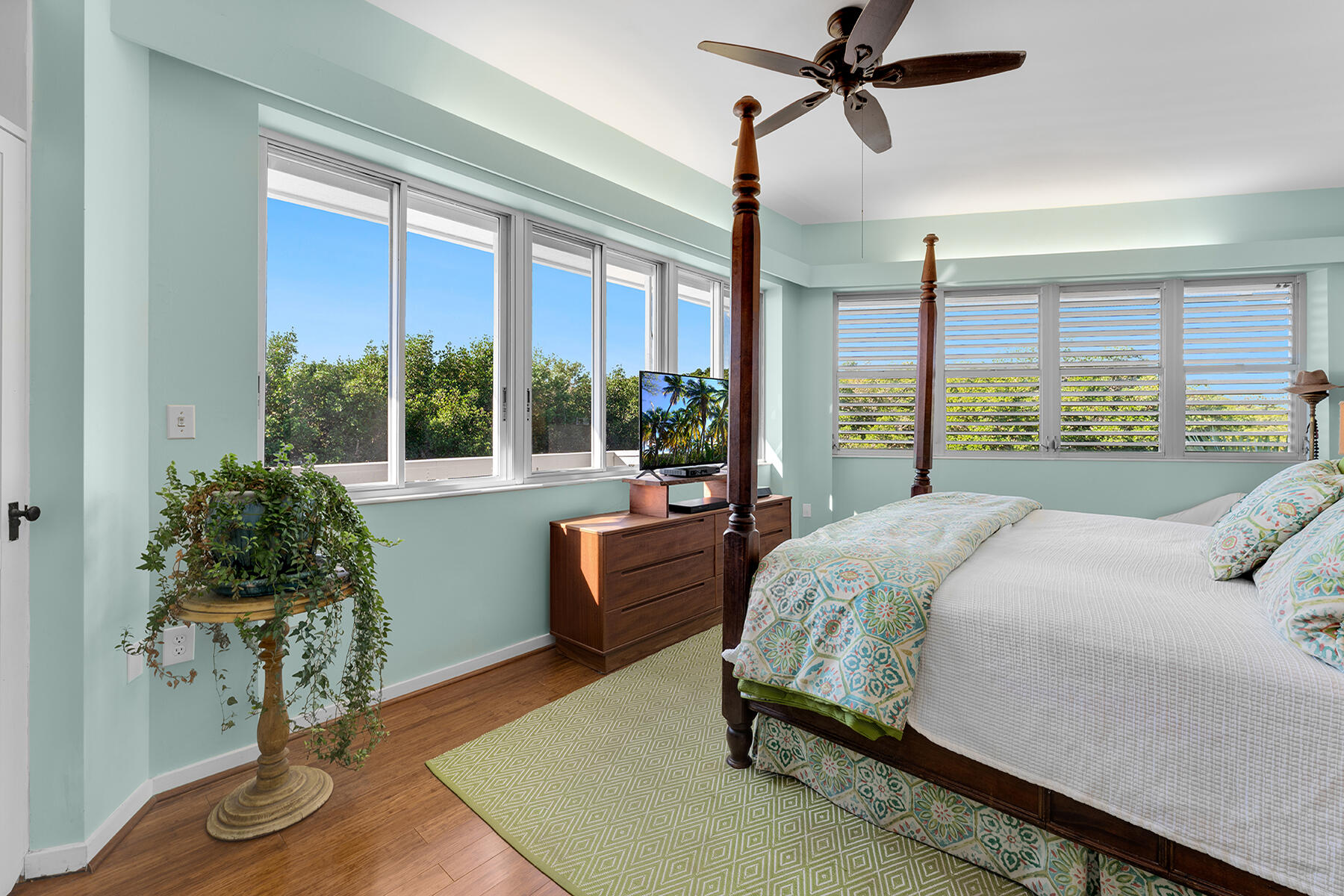 10987 County Road Property Photo 32