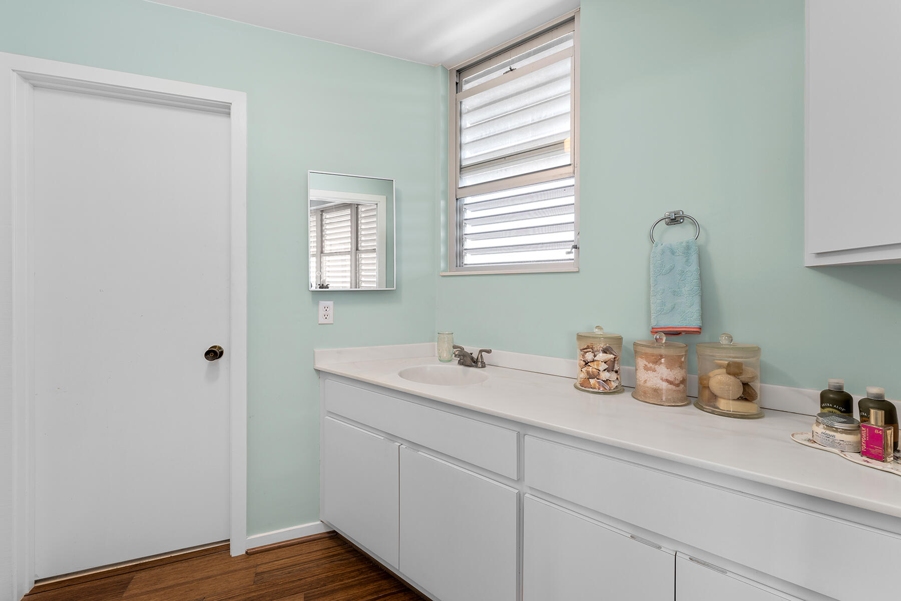 10987 County Road Property Photo 36