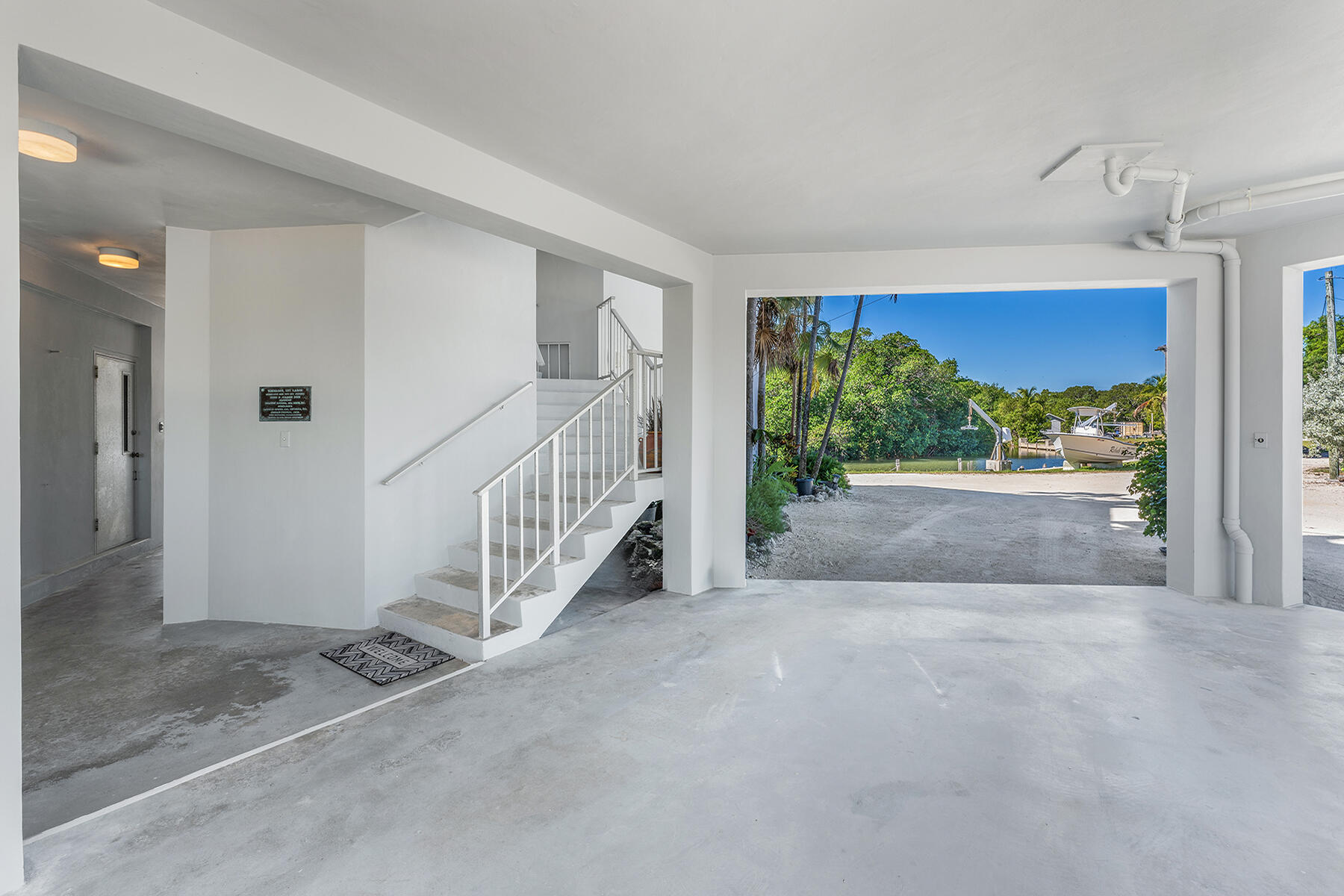 10987 County Road Property Photo 66