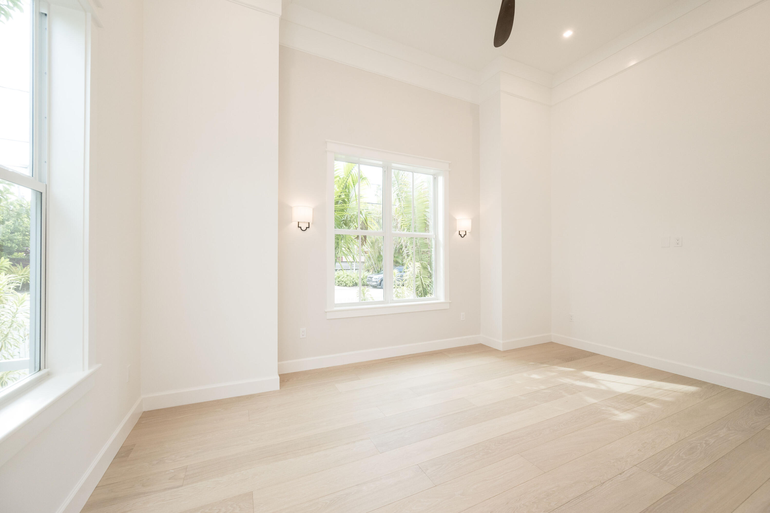 1233 Washington Street Property Photo 13