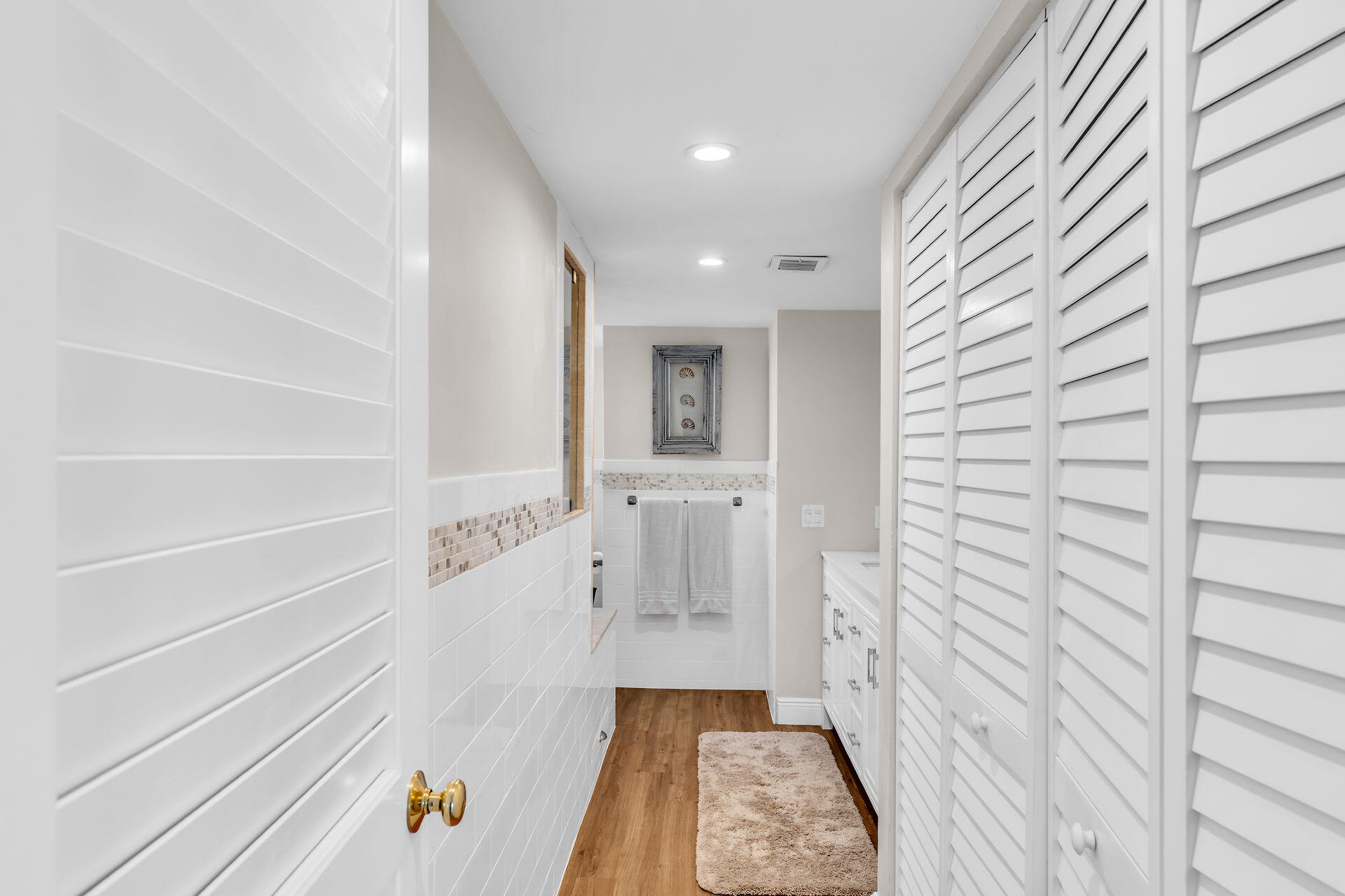 200 Wrenn Street, 701 Property Photo 31