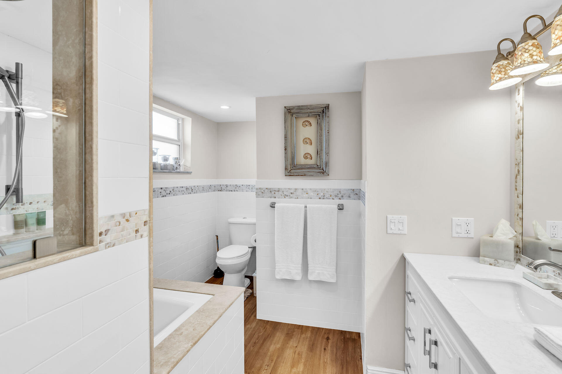 200 Wrenn Street, 701 Property Photo 32