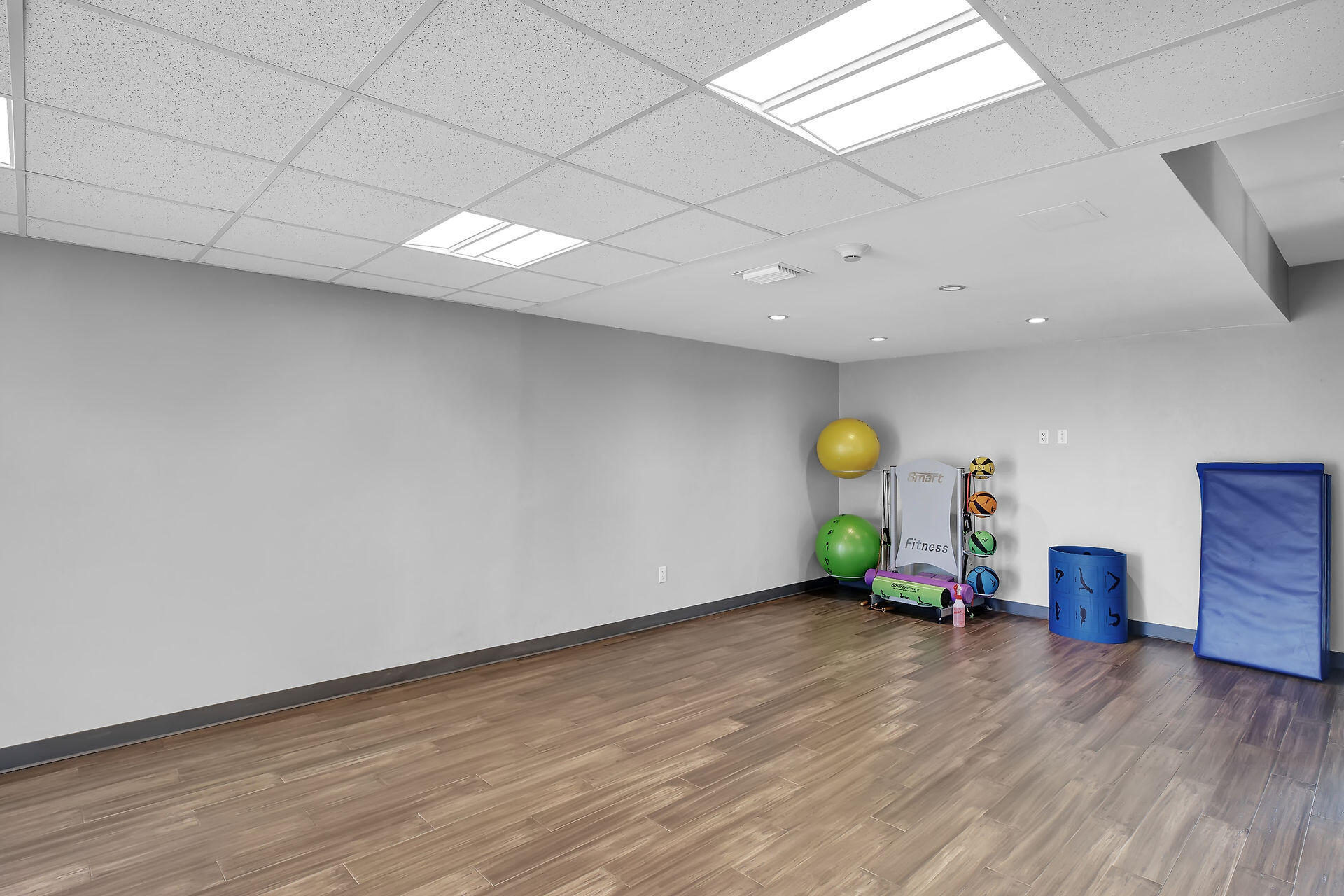 200 Wrenn Street, 701 Property Photo 46