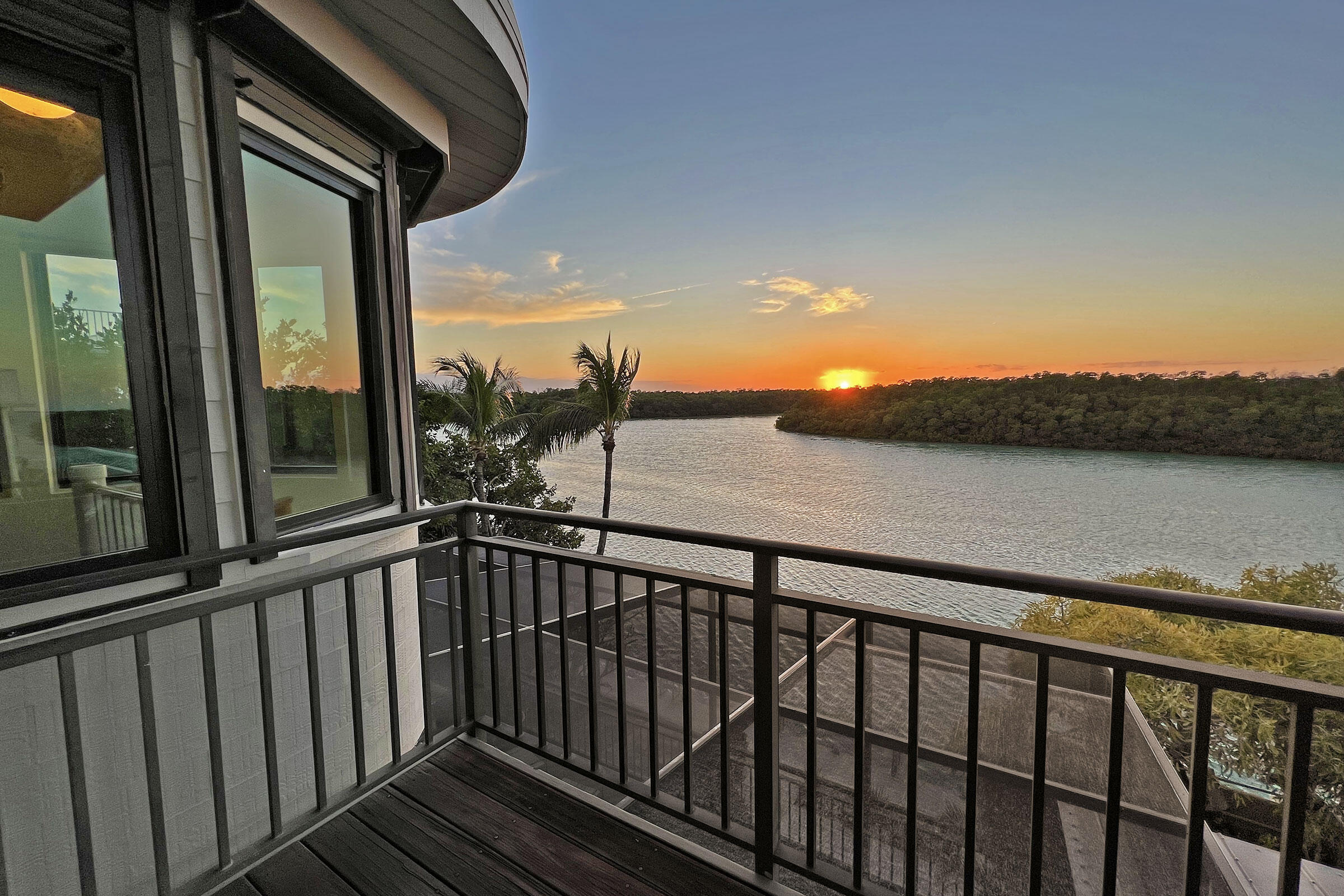 139 Bayview Isle Drive Property Photo 8