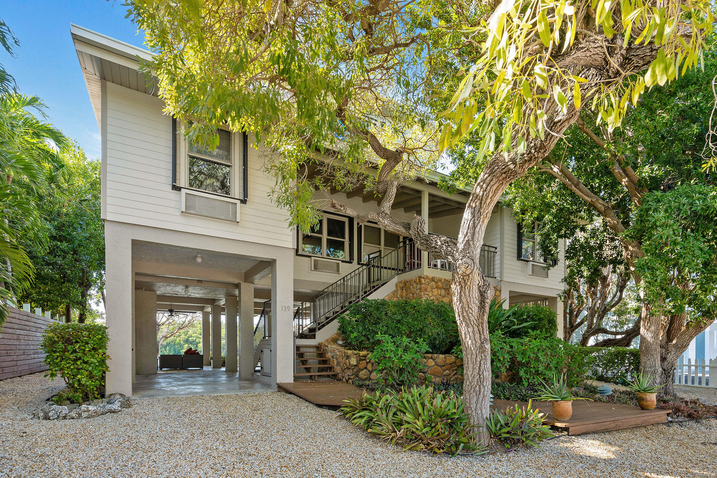 139 Bayview Isle Drive Property Photo 16