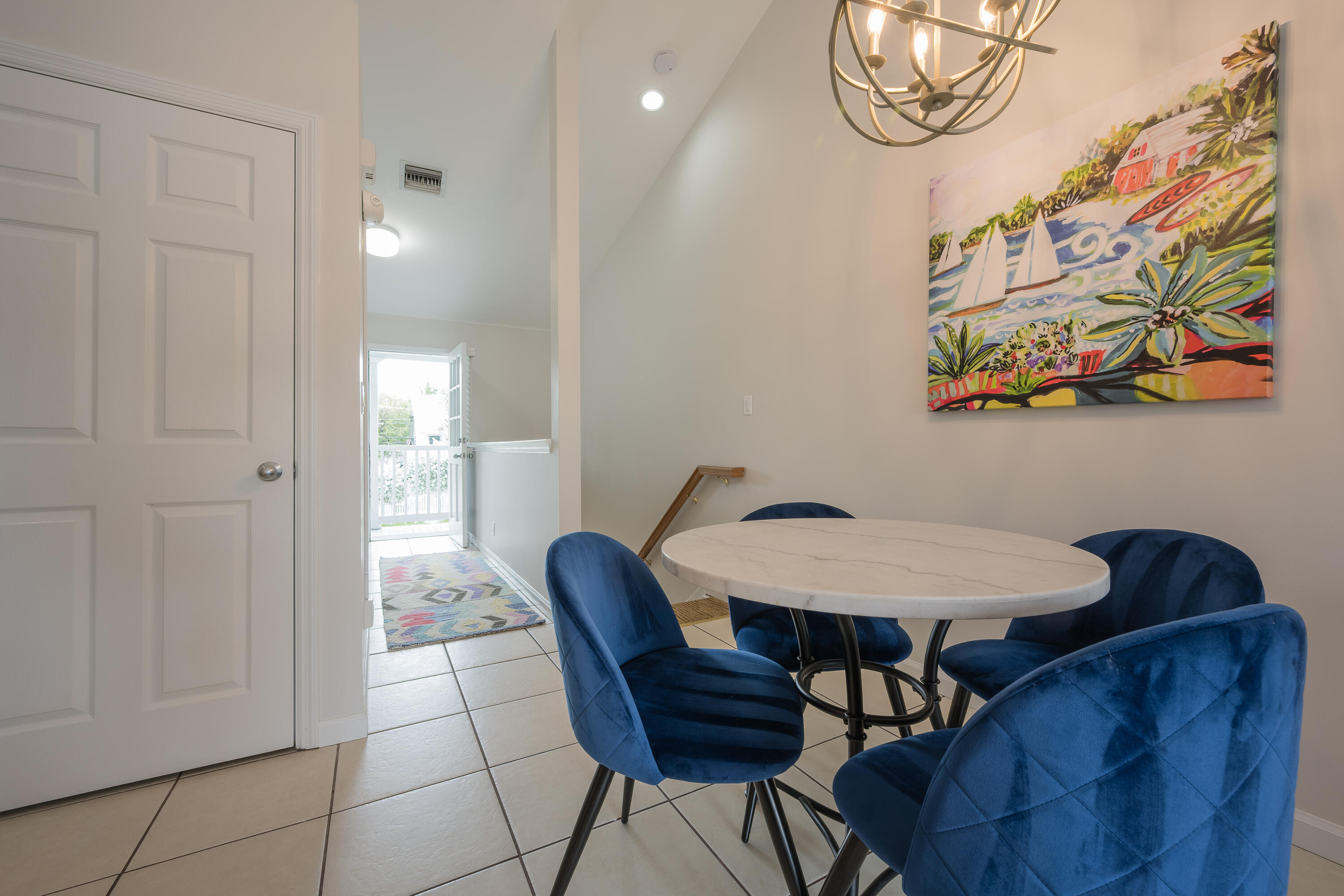 620 Thomas Street, 284 Property Photo 11