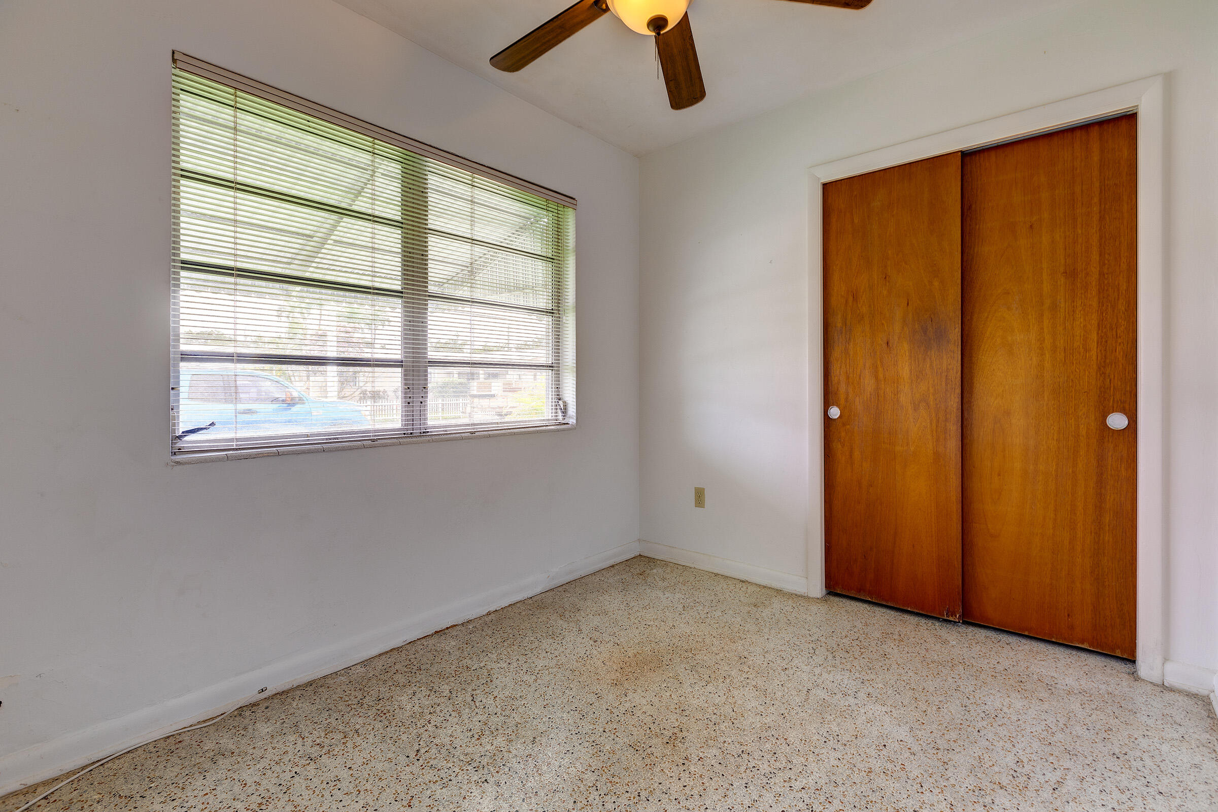 3621 Northside Drive Property Photo 7