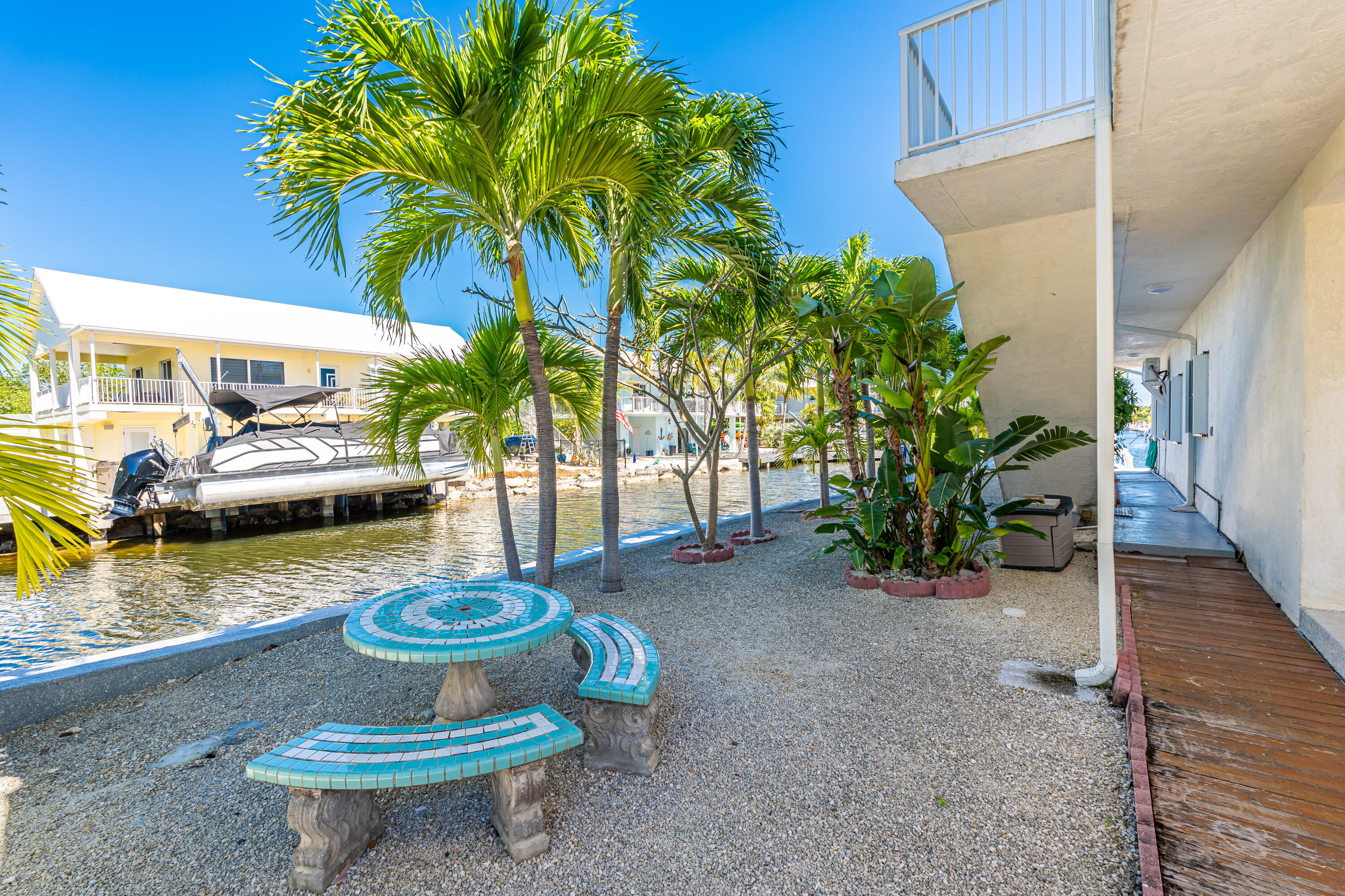 187 Grassy Road Property Photo 18