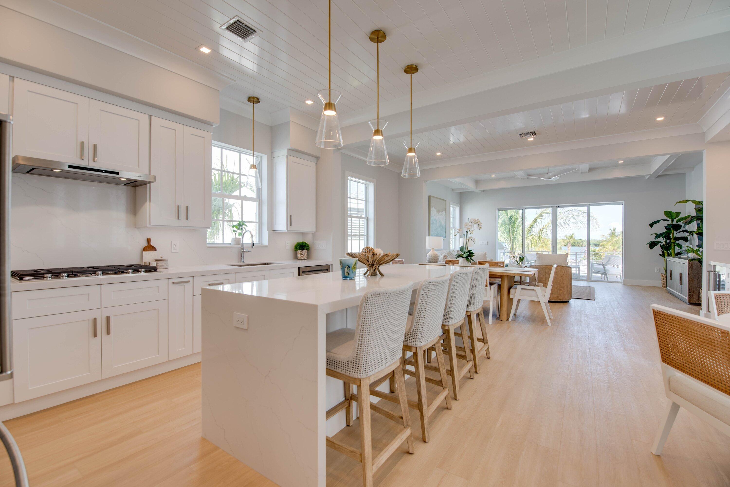 59720 Overseas Highway 7 Property Photo 4