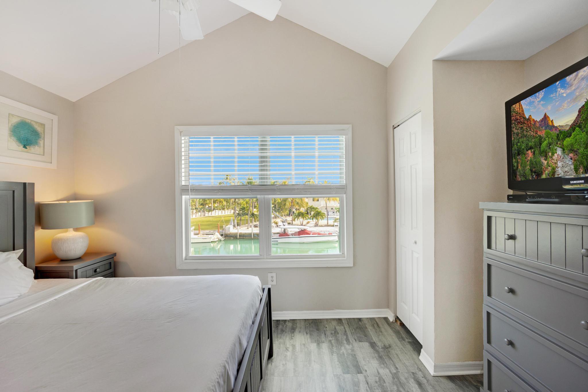 7036 Harbor Village Drive Property Photo 25