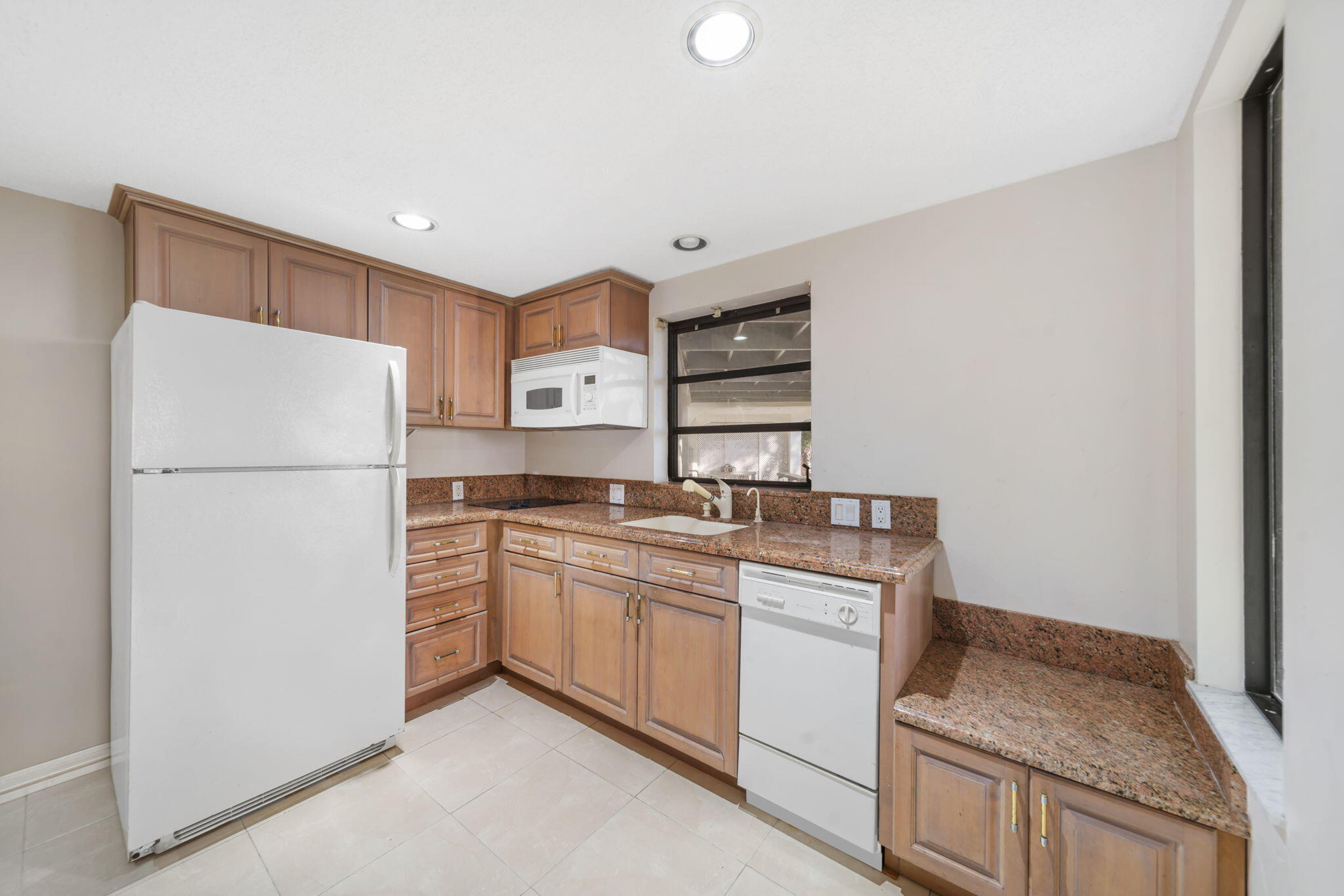154 Redwing Road Property Photo 47