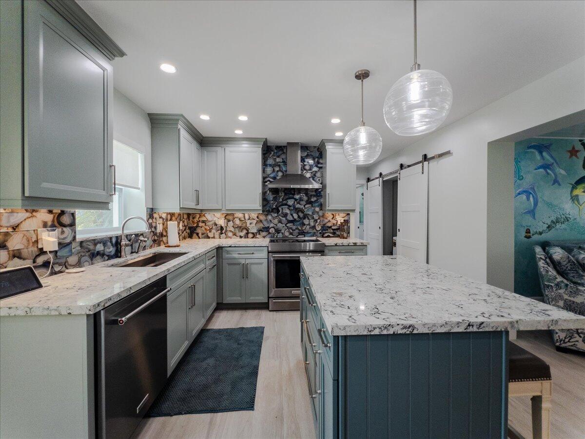 11275 5th Avenue Ocean Property Photo 10