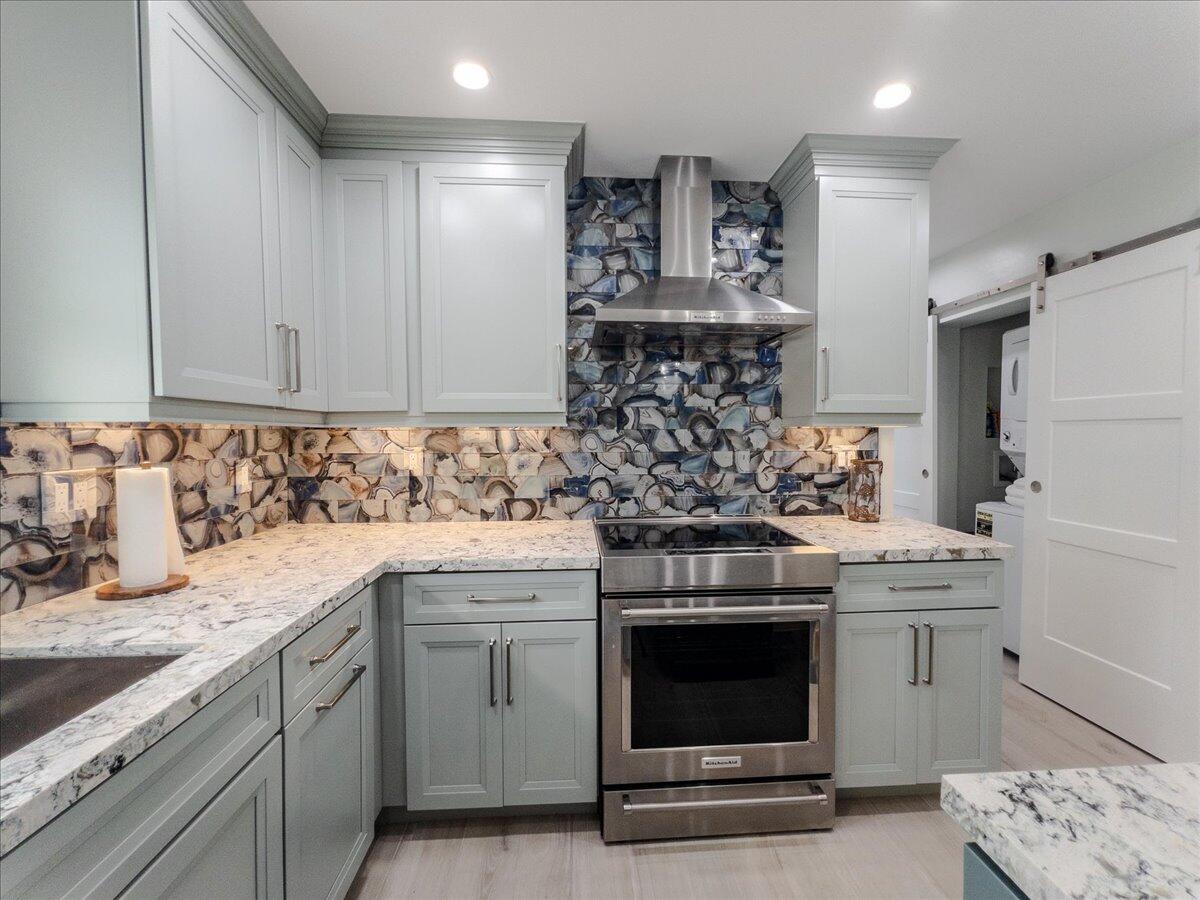 11275 5th Avenue Ocean Property Photo 13
