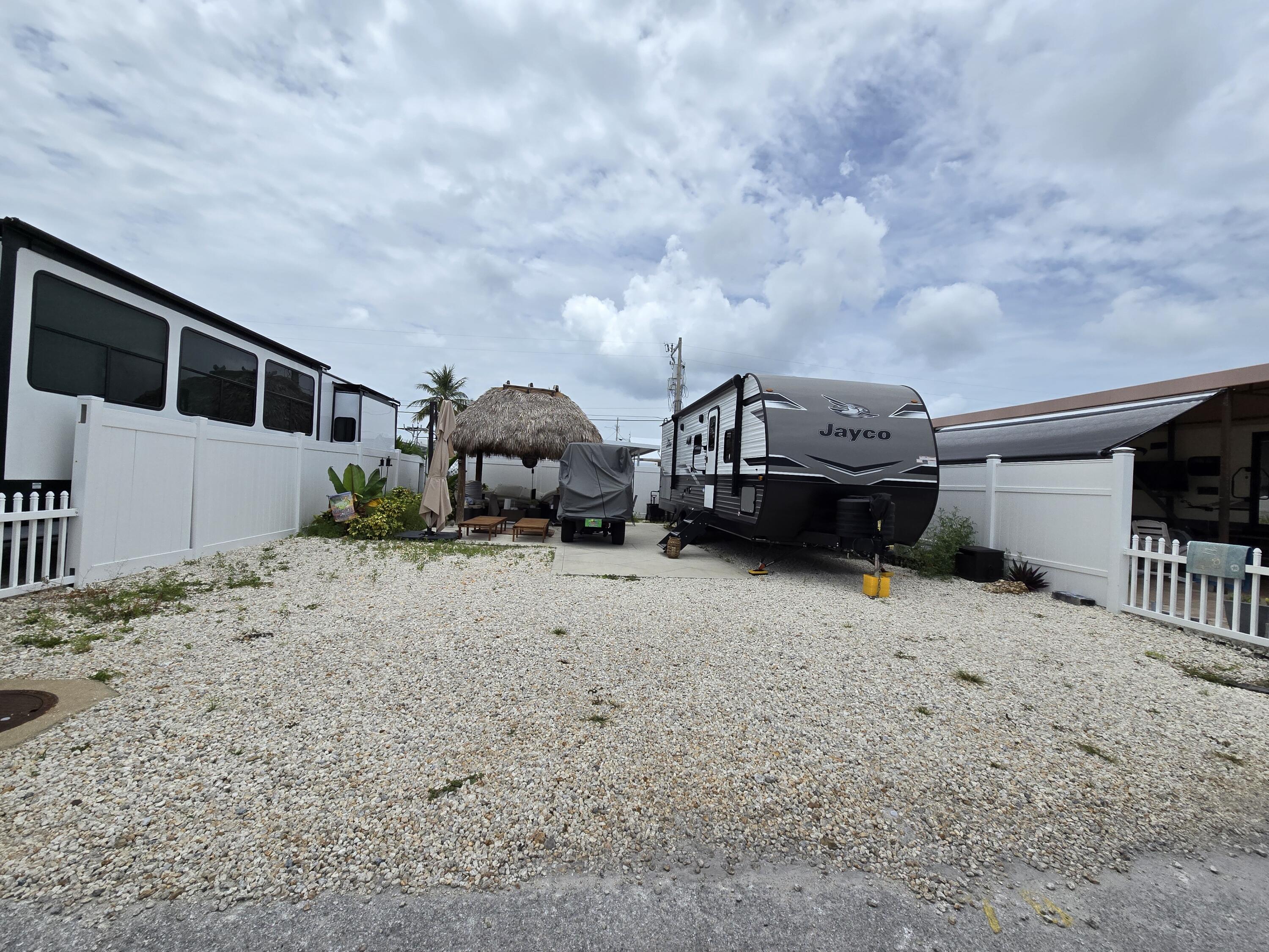325 Calusa Street, 78 Property Photo 1