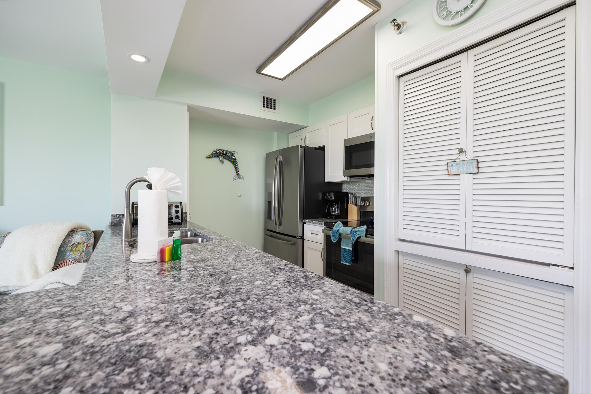 500 Burton Drive, 5213 Property Photo 12