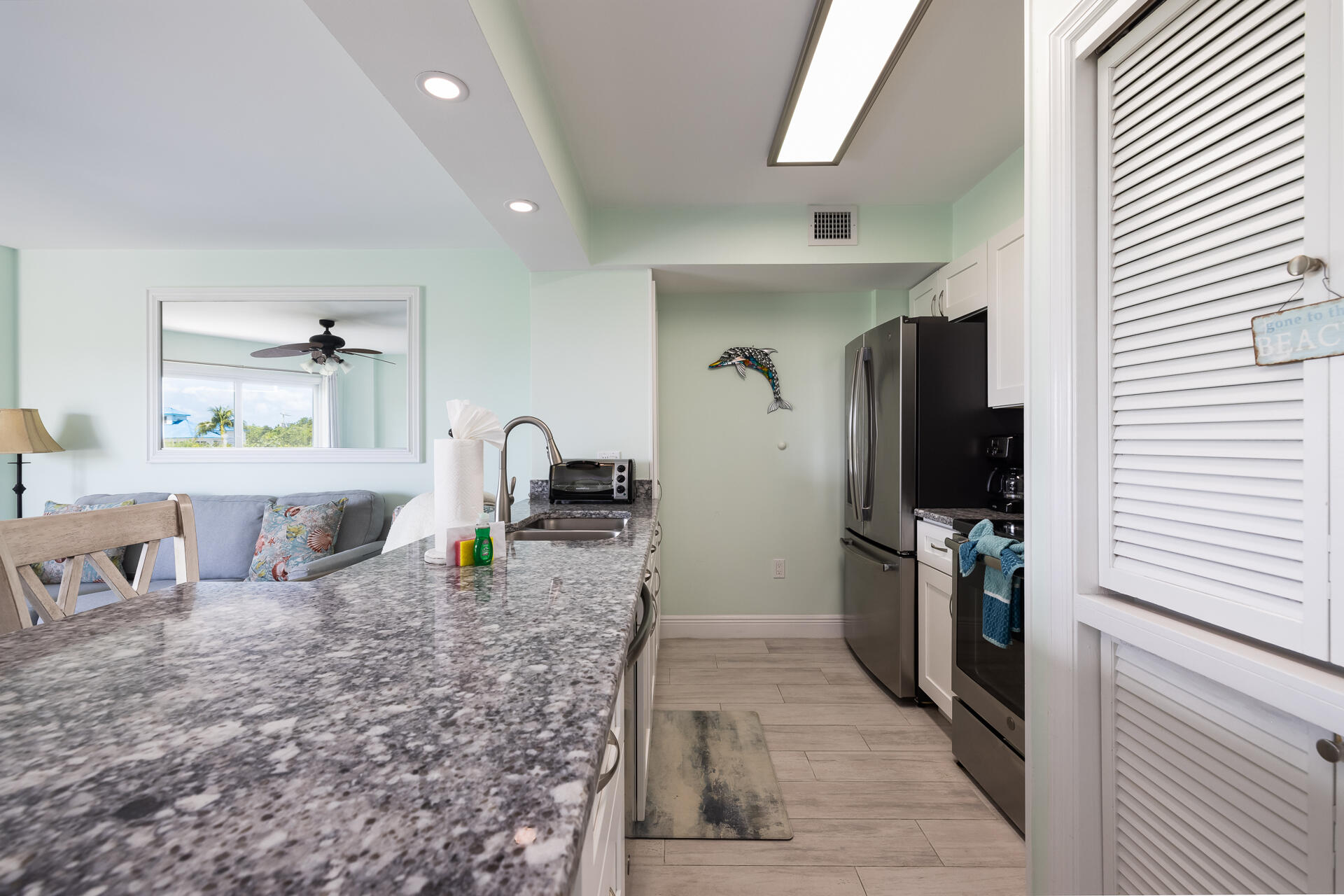 500 Burton Drive, 5213 Property Photo 13