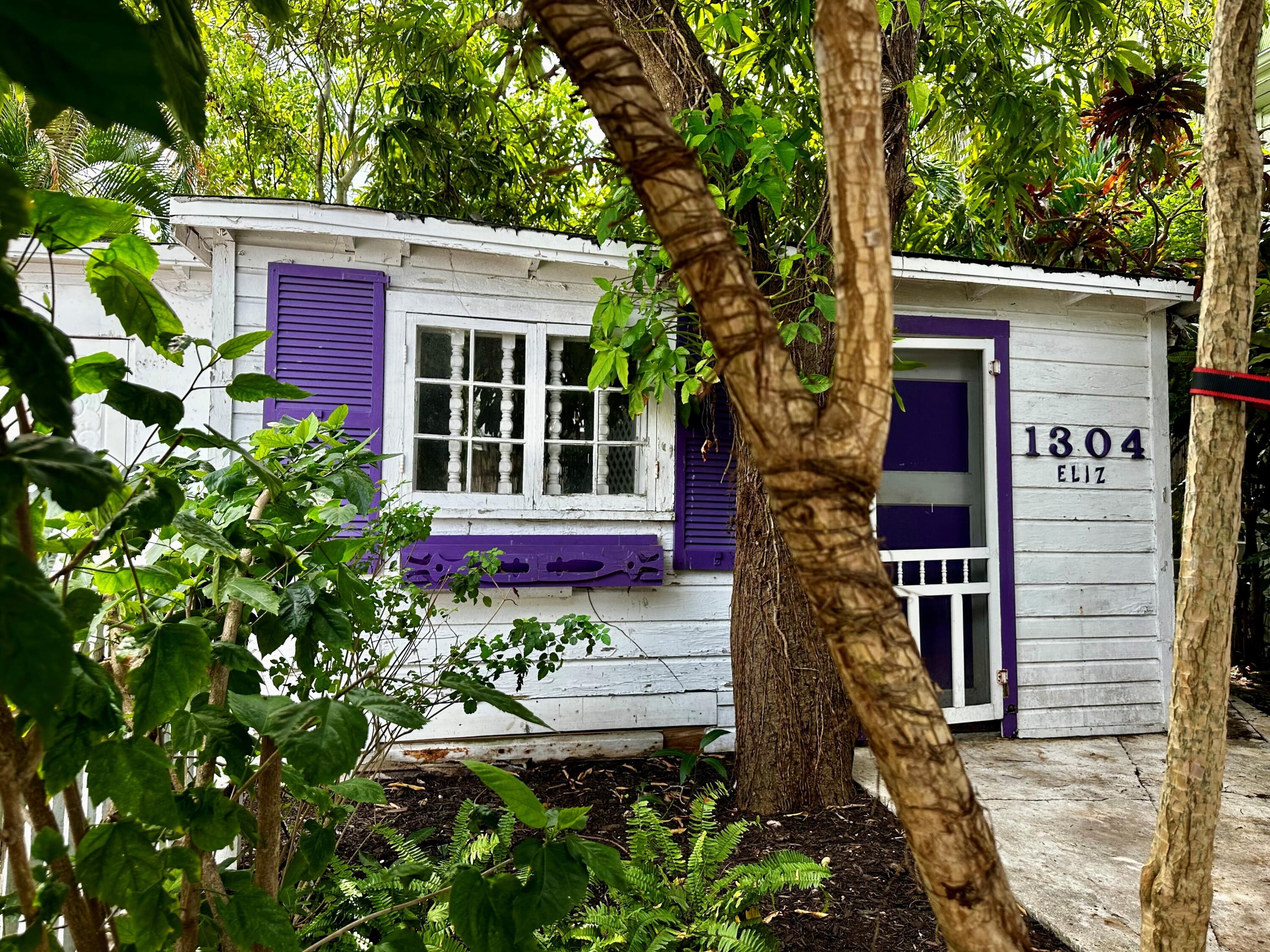 1304 Elizabeth Street Property Photo 4