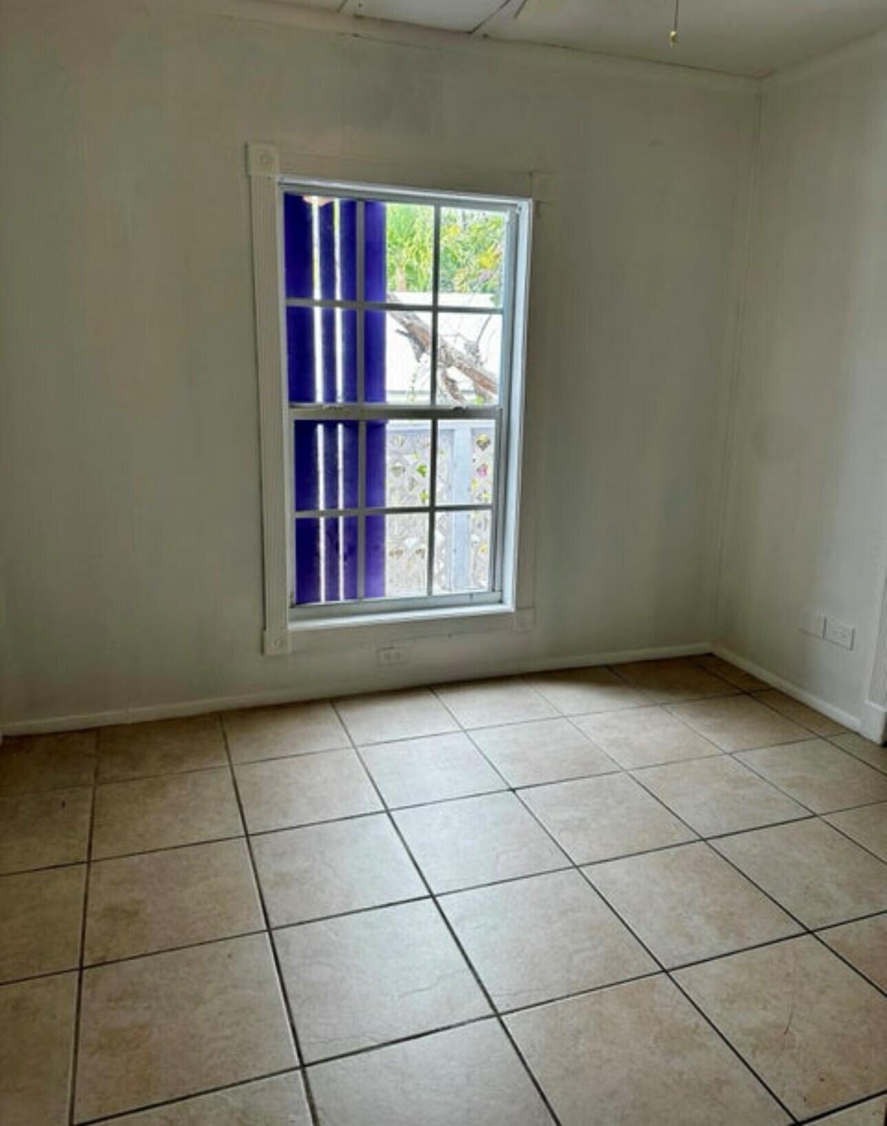 1304 Elizabeth Street Property Photo 12