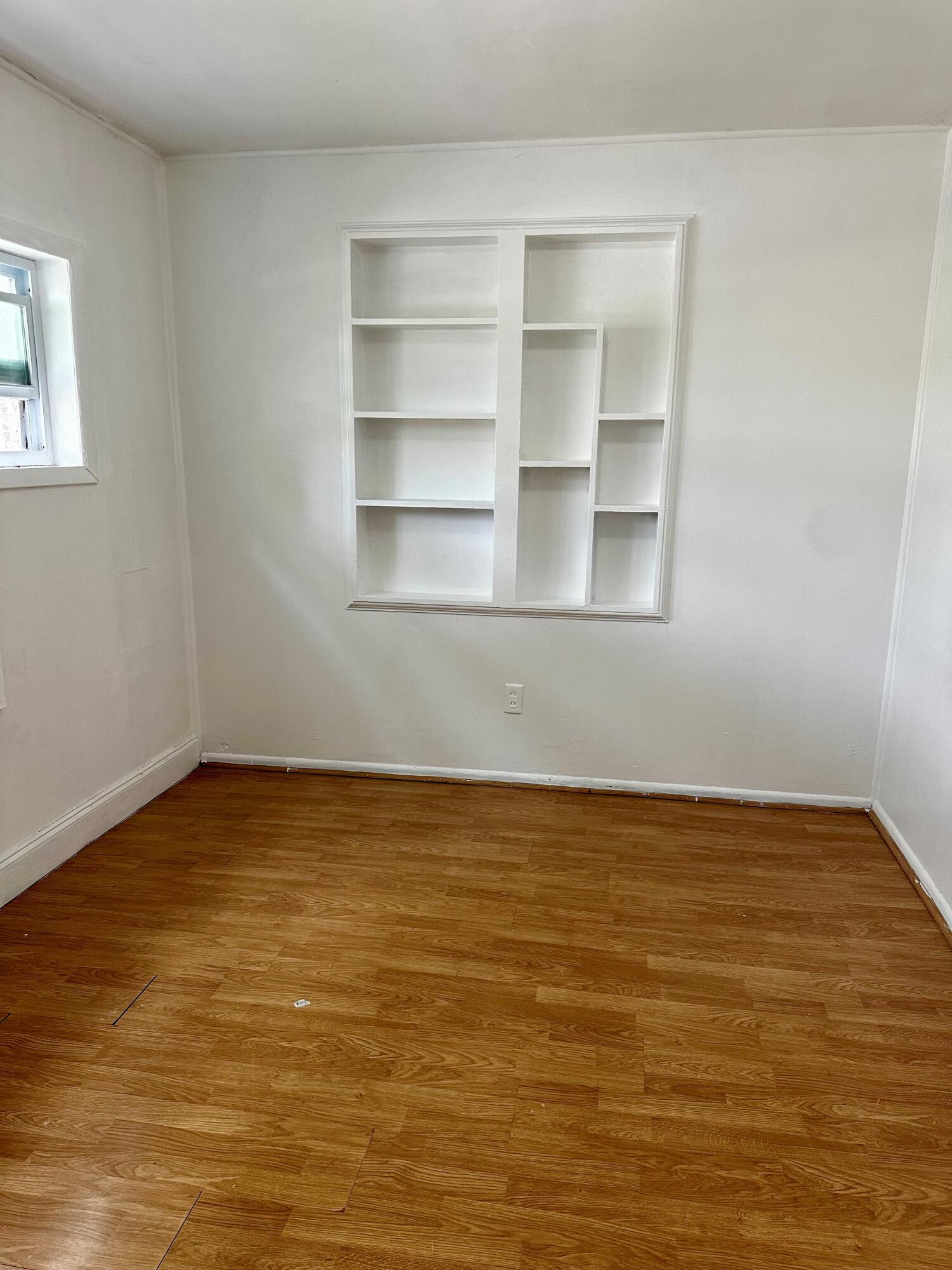 1304 Elizabeth Street Property Photo 13