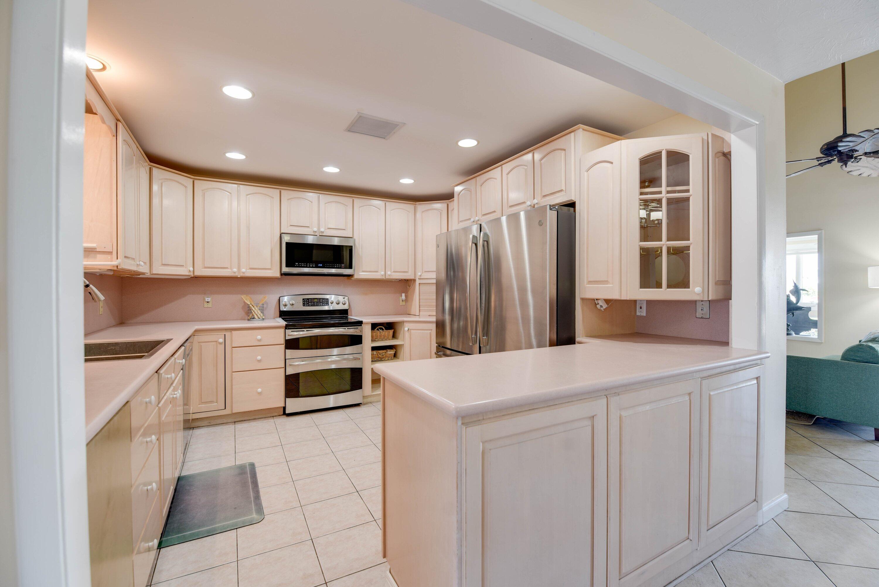 591 Blackbeard Road Property Photo 12