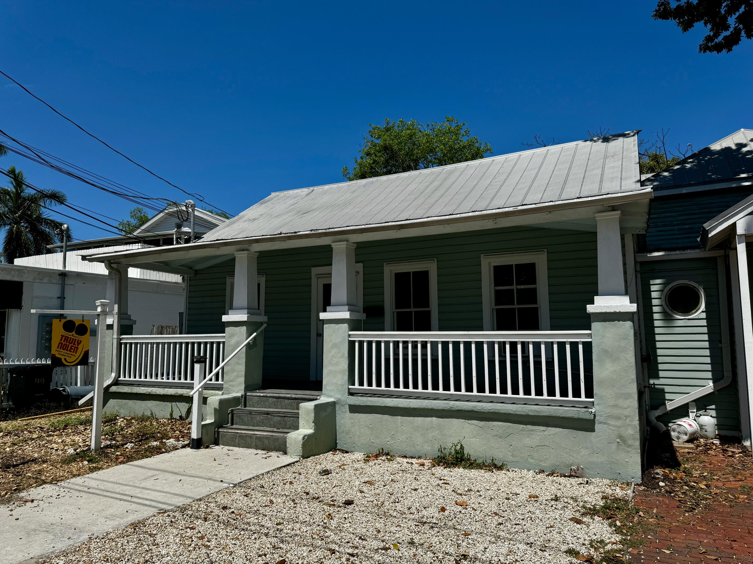 1213 Truman Avenue, A Property Photo